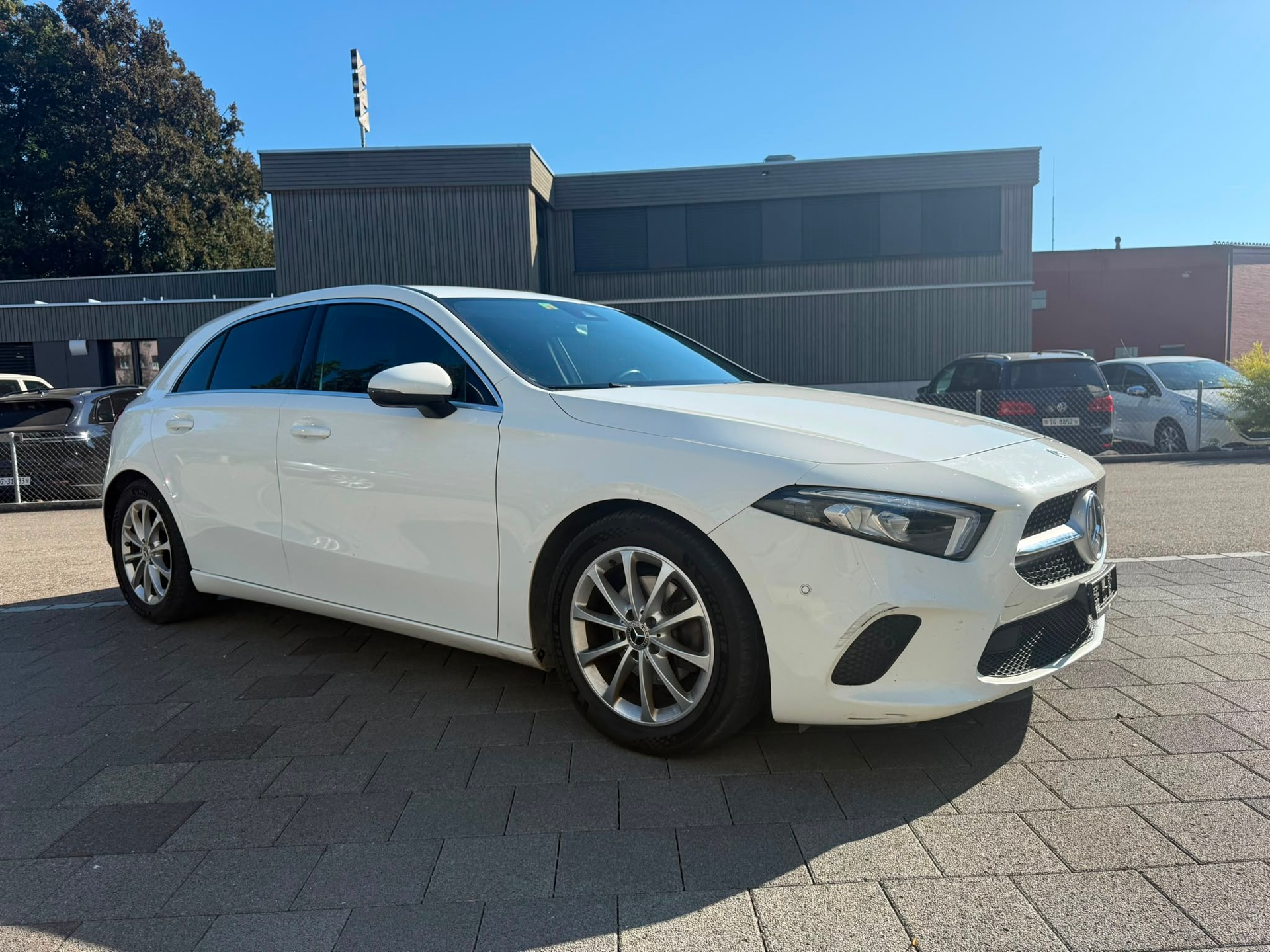 MERCEDES-BENZ A 180 d Style 7G-DCT-image-0
