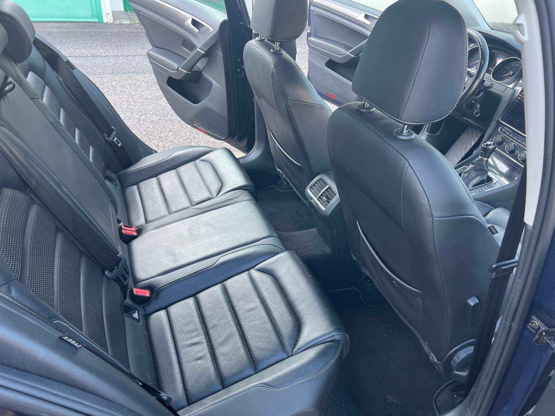 VW Golf Variant 1.4 TGI BlueMotion Comfortline-image-6