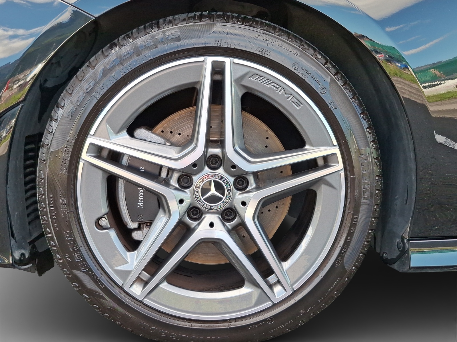 MERCEDES-BENZ CLA 220 AMG Line 7G-DCT 4Matic-image-13