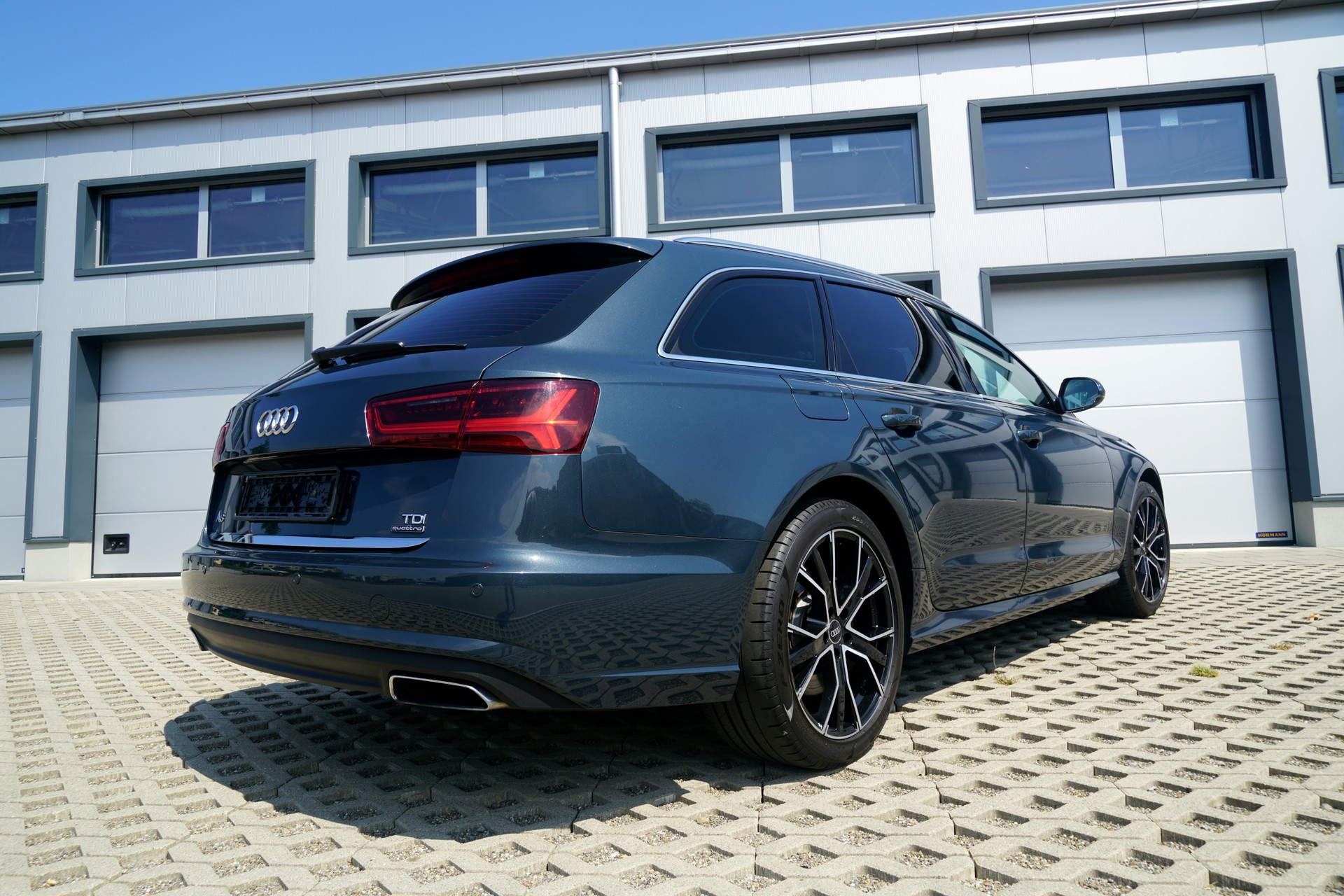 AUDI A6 Avant 3.0 TDI V6 quattro S-tronic (CH)-image-9