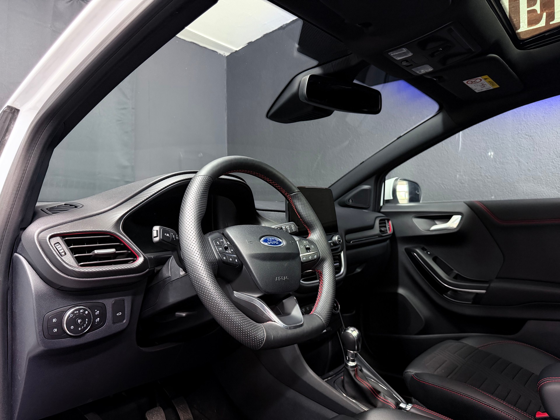 FORD Puma 1.0 MHEV ST-Line Design-image-8