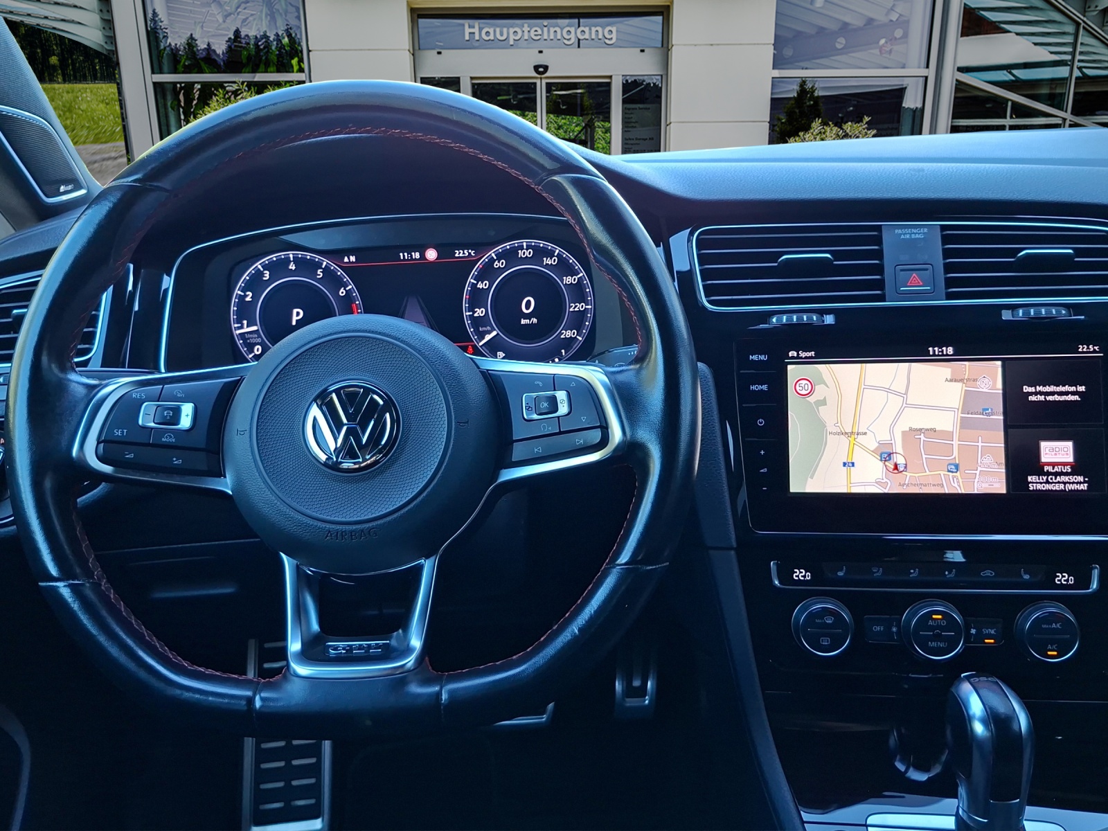 VW Golf 2.0 TSI GTI DSG-image-13