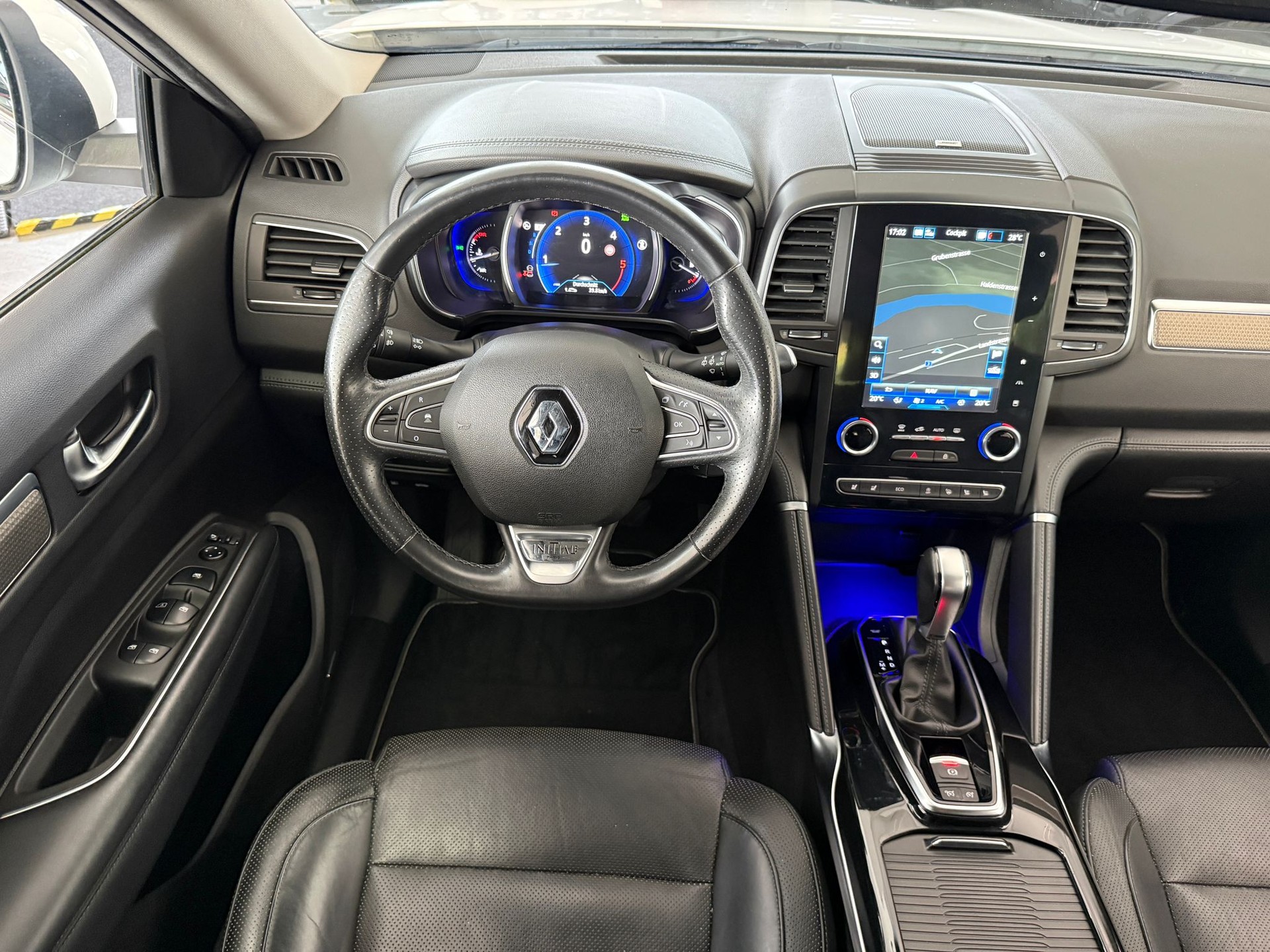 RENAULT Koleos 2.0 dCi Initial Paris 4x4 Xtronic CVT-image-8