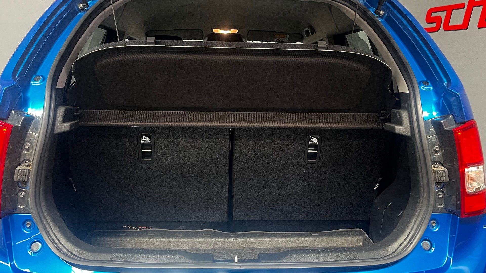 SUZUKI Ignis 1.2i Compact Top Hybrid 4x4-image-9