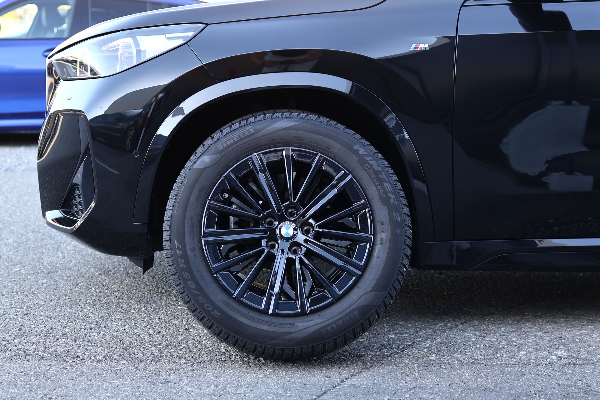 BMW X1 xDrive 20d 48V M Sport-image-11