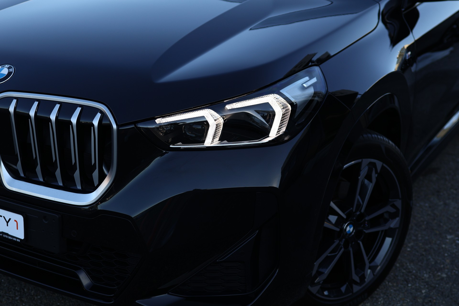 BMW X1 xDrive 20d 48V M Sport-image-1
