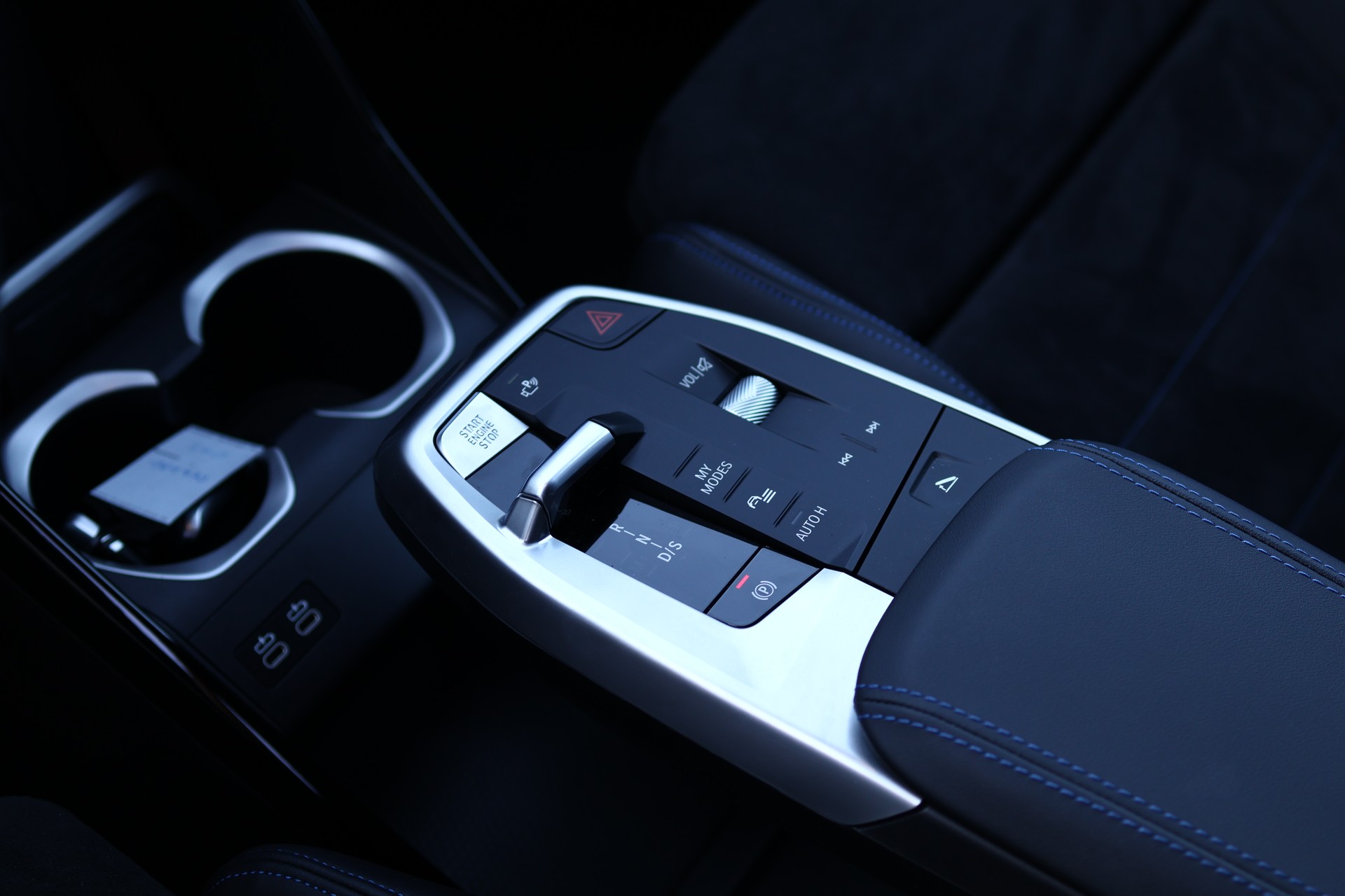BMW X1 xDrive 20d 48V M Sport-image-21