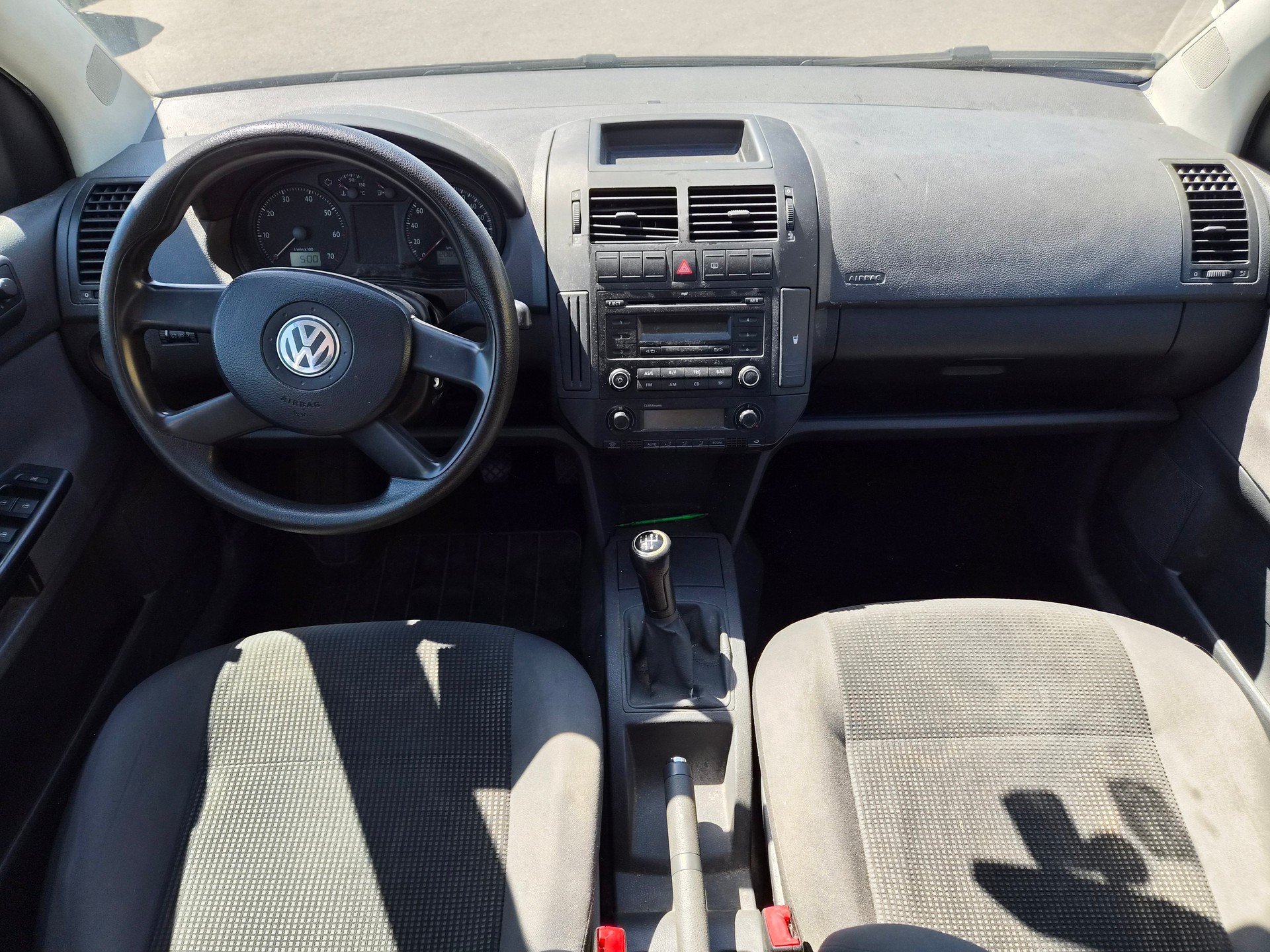 VW Polo 1.4 16V Comfortline-image-6
