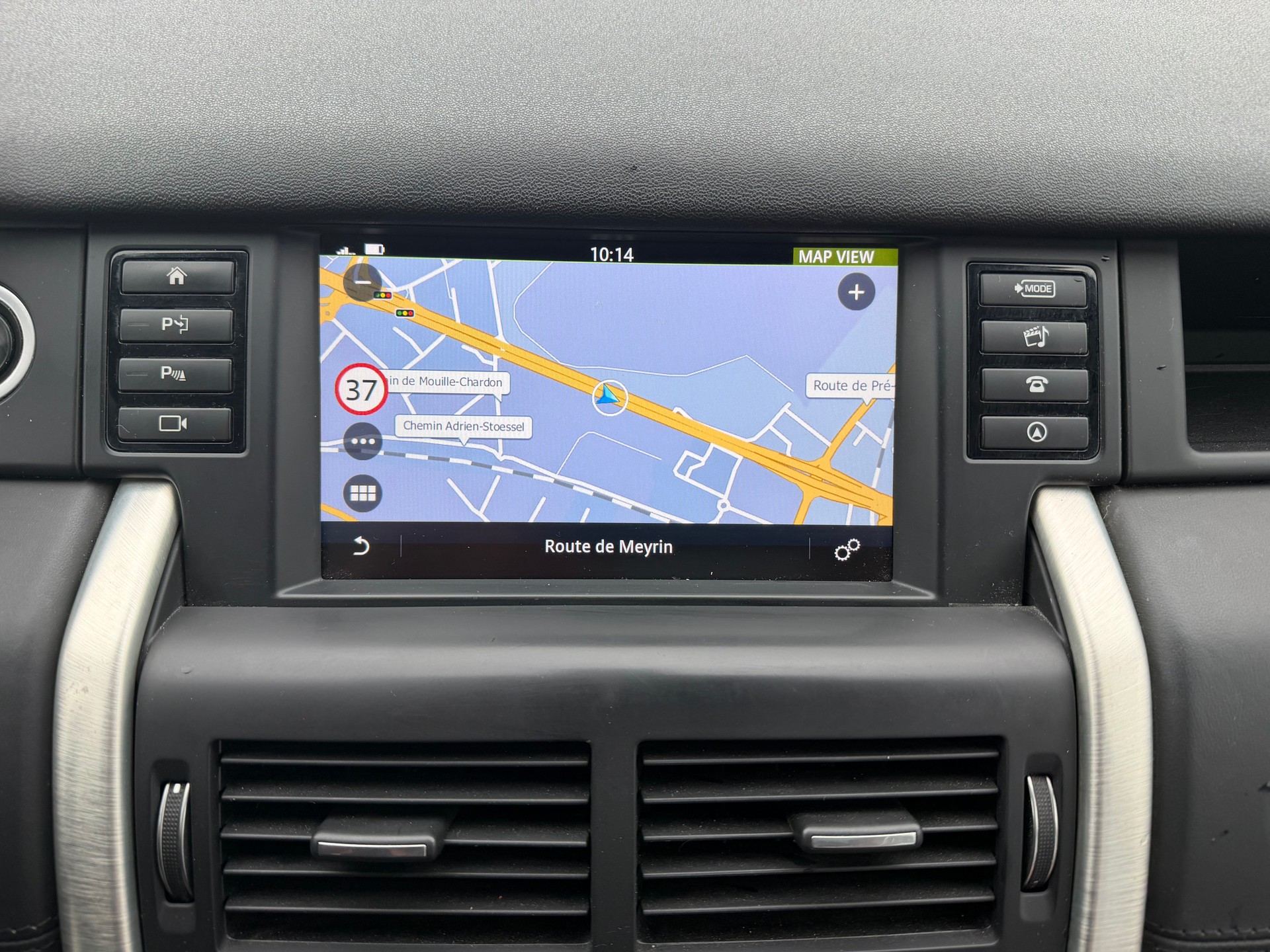 LAND ROVER Discovery Sport 2.0 Si4 HSE Luxury AT9-image-14