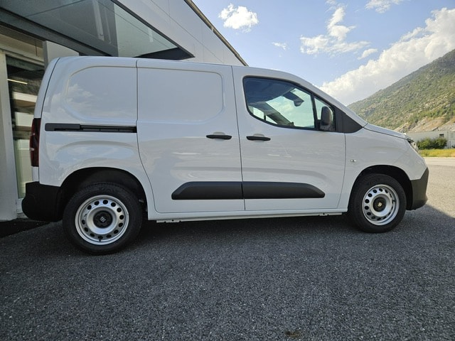 FIAT Doblo 1.5 BlueHDi L1 1000kg A-image-6