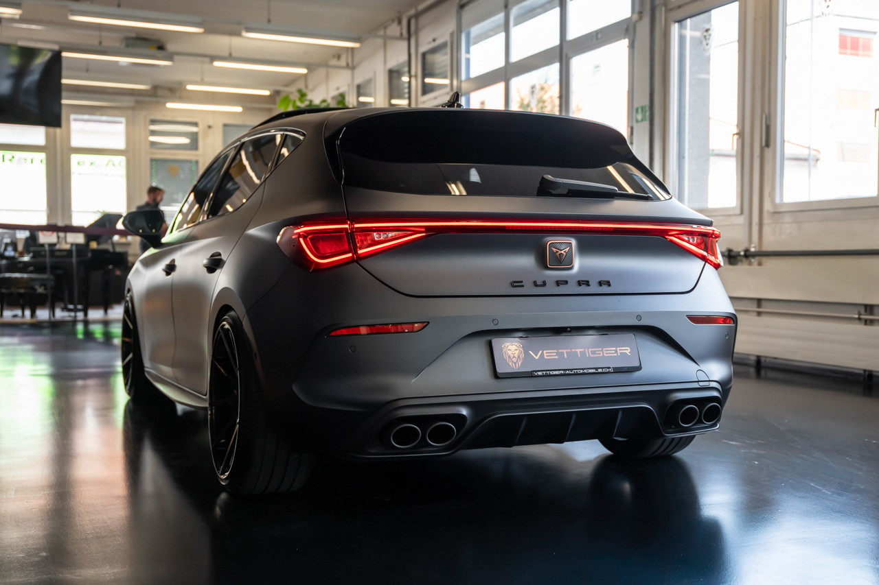 CUPRA LEON VZ 2.0 TSI DSG-image-3
