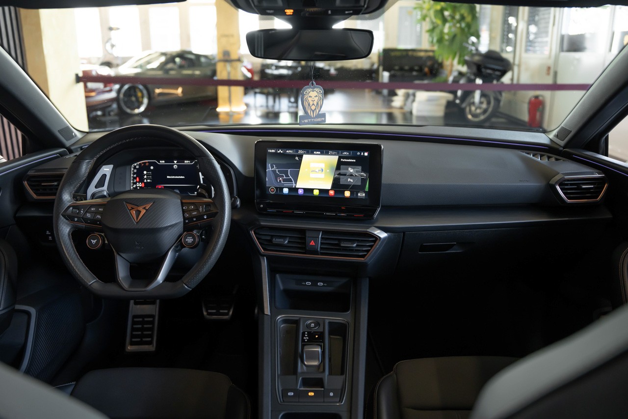 CUPRA LEON VZ 2.0 TSI DSG-image-12