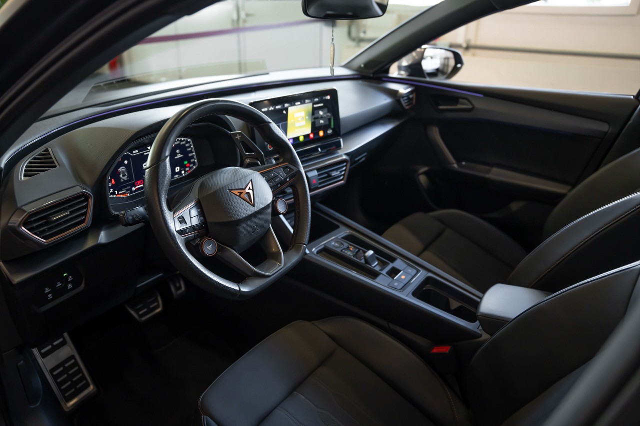 CUPRA LEON VZ 2.0 TSI DSG-image-13