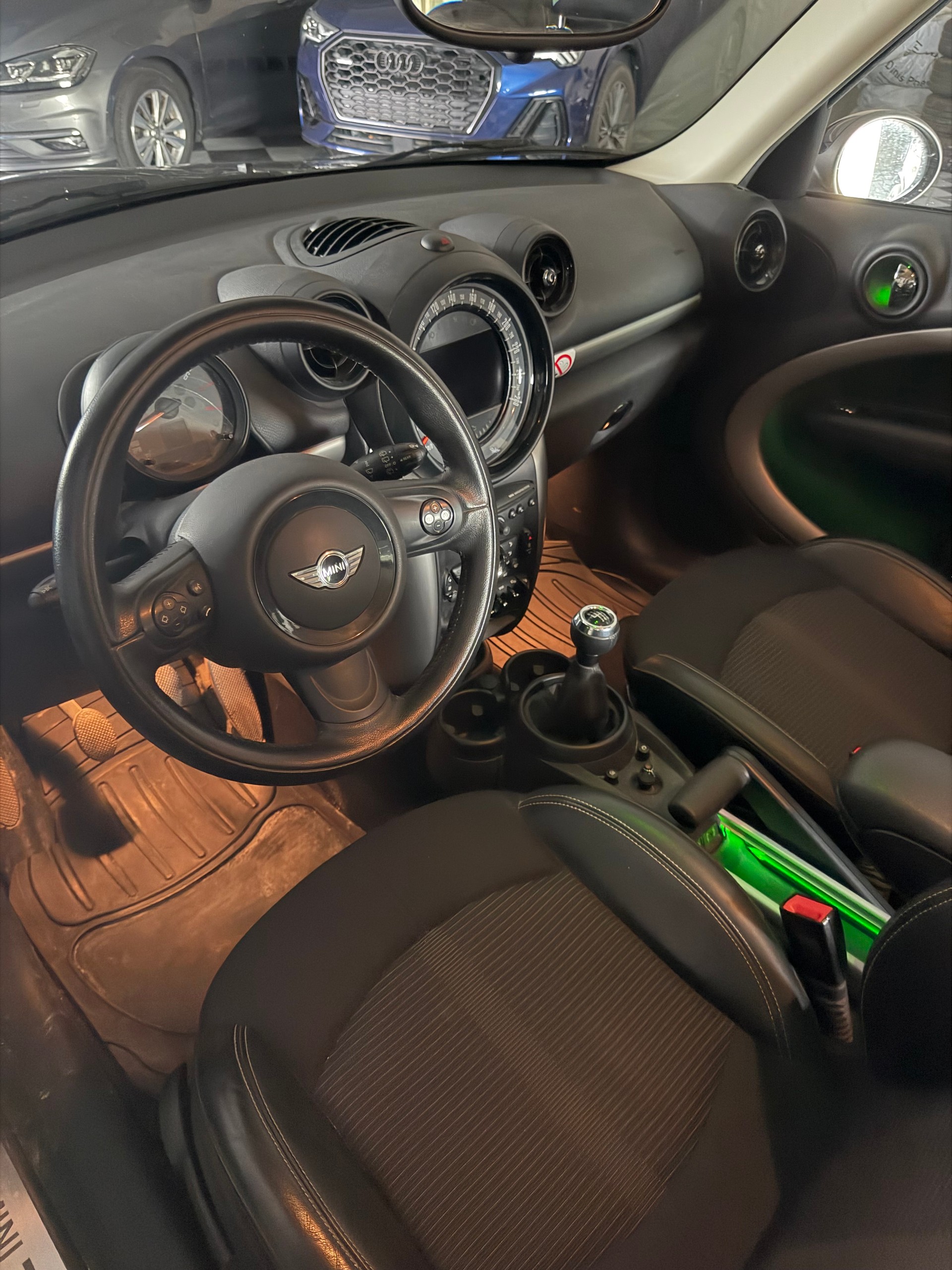 MINI Countryman Cooper ALL4-image-3