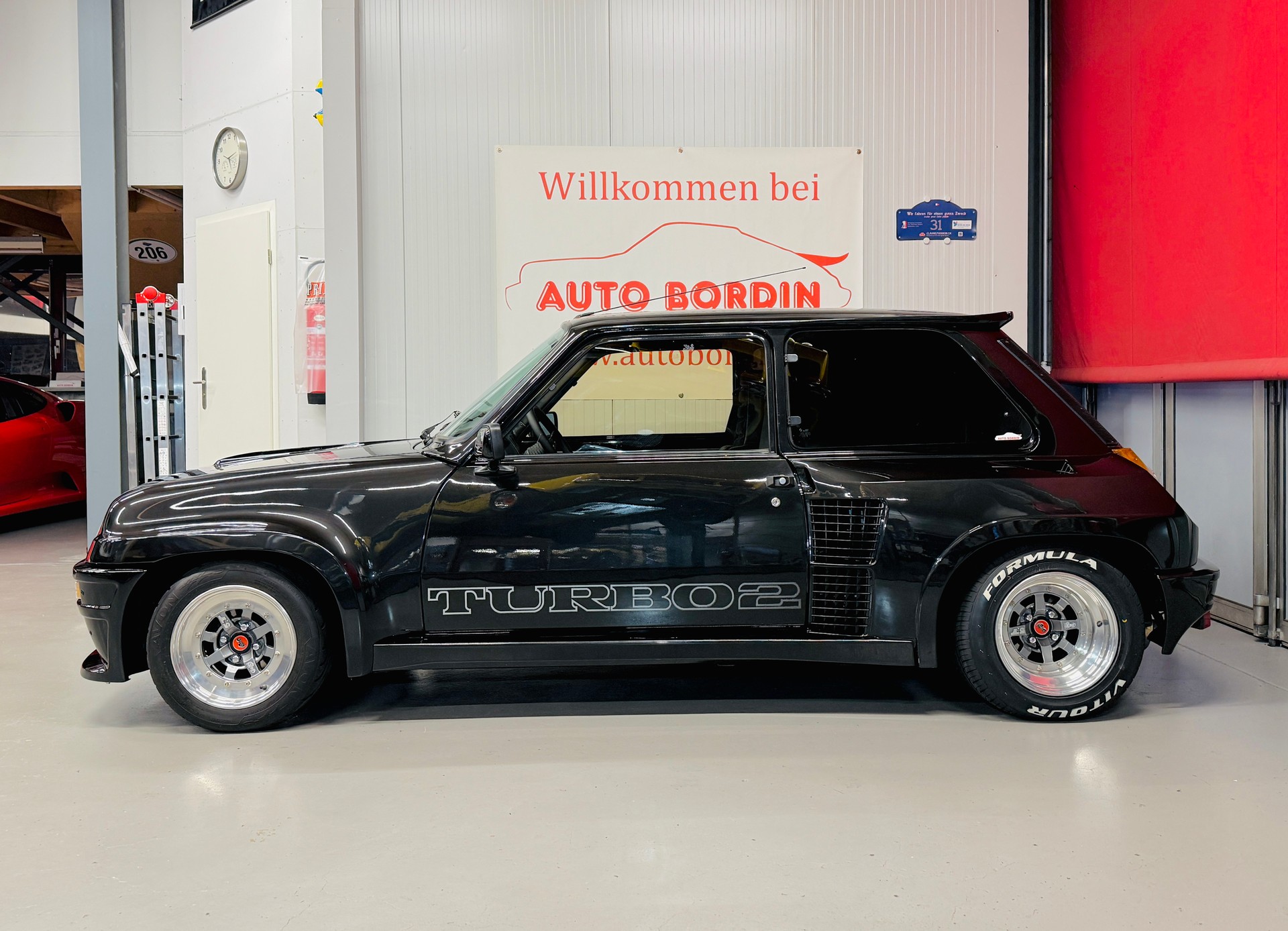 RENAULT R5 Turbo 2 „Noir métallisé“ VETERAN-image-3
