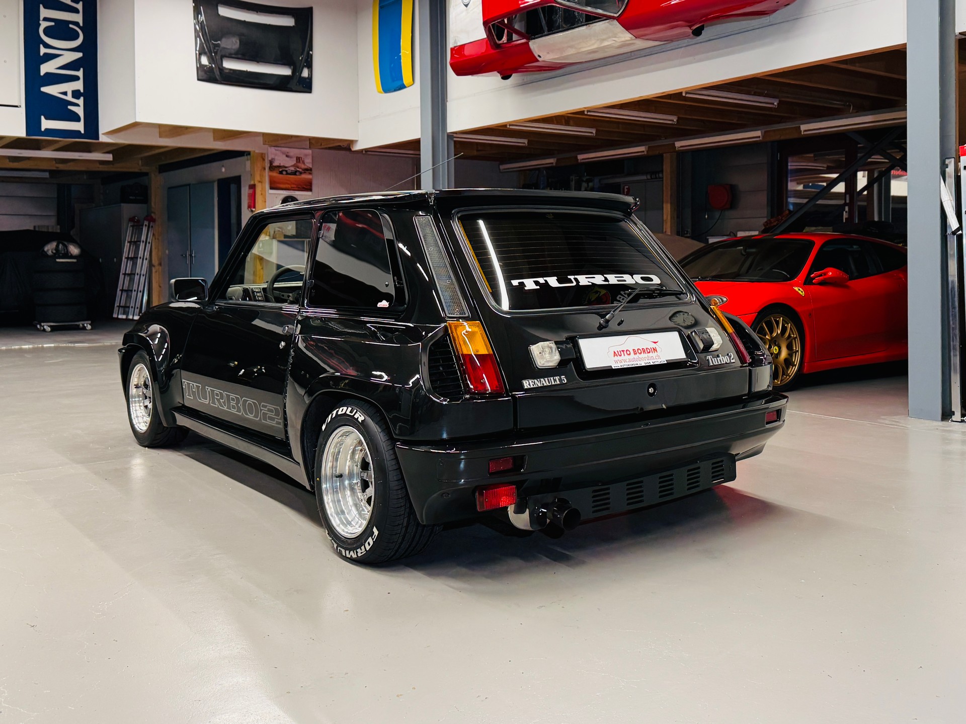 RENAULT R5 Turbo 2 „Noir métallisé“ VETERAN-image-8