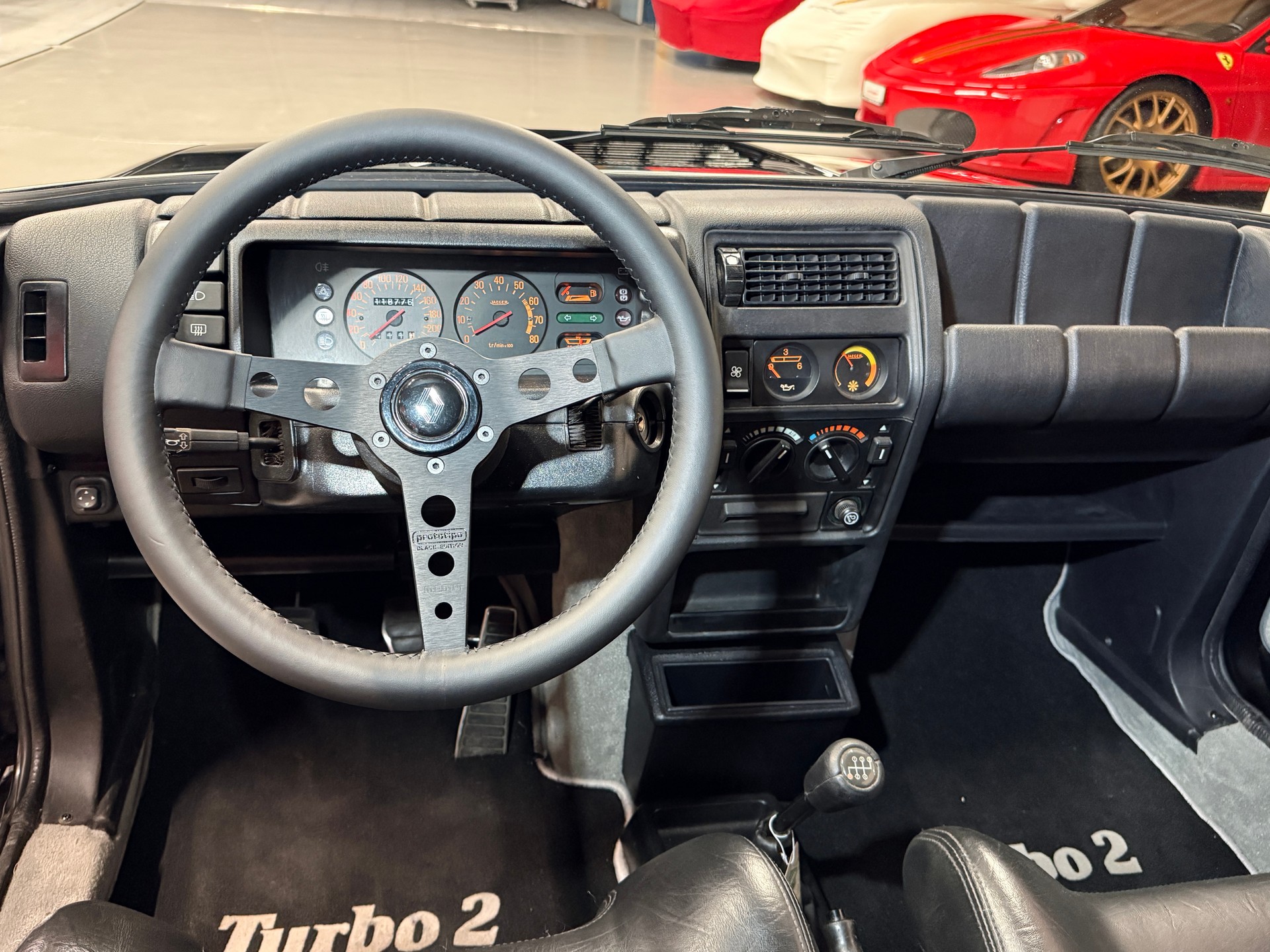 RENAULT R5 Turbo 2 „Noir métallisé“ VETERAN-image-6