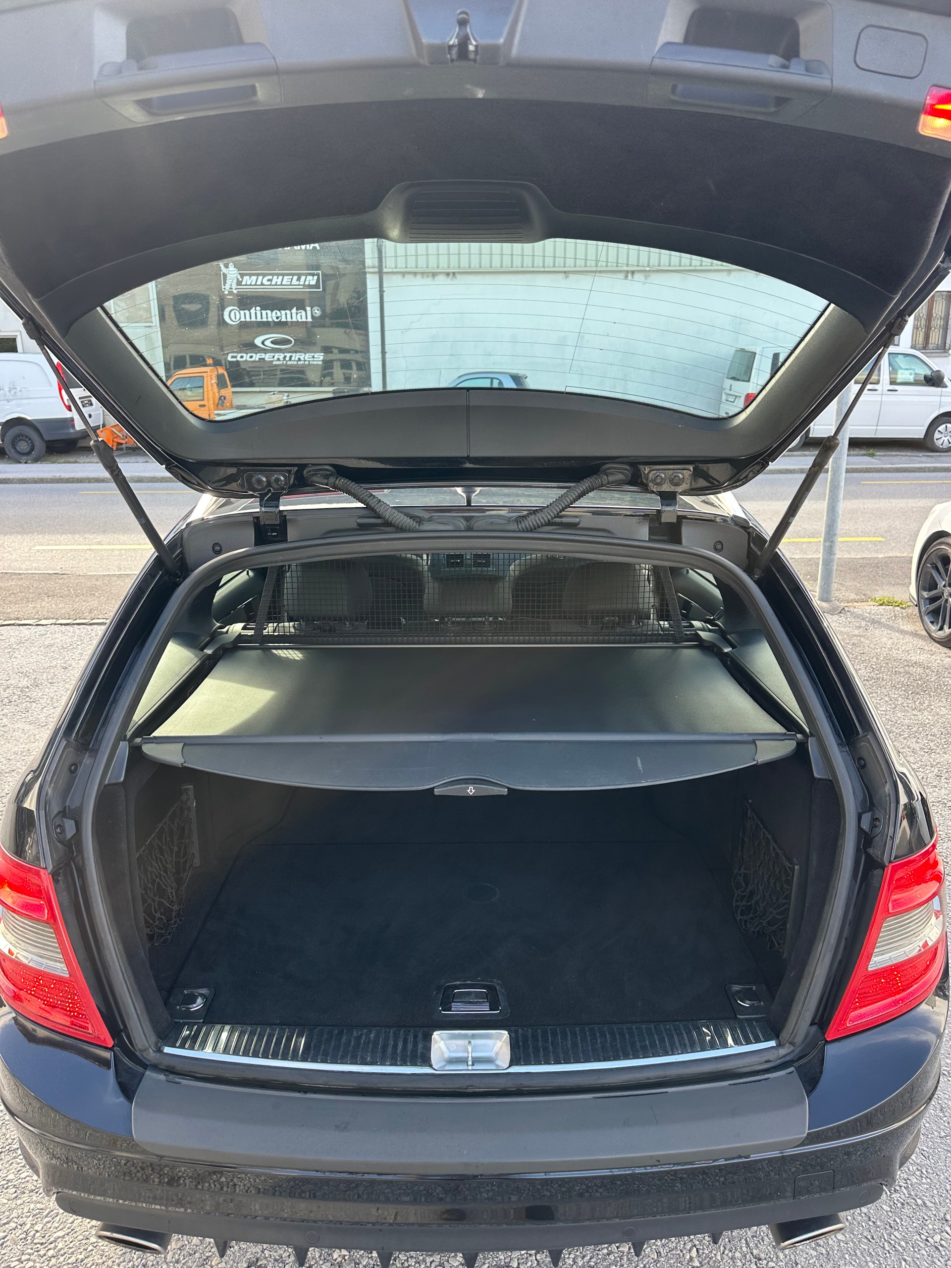 MERCEDES-BENZ C 350 CDI BlueEfficiency Elégance 4Matic 7G-Tronic-image-14