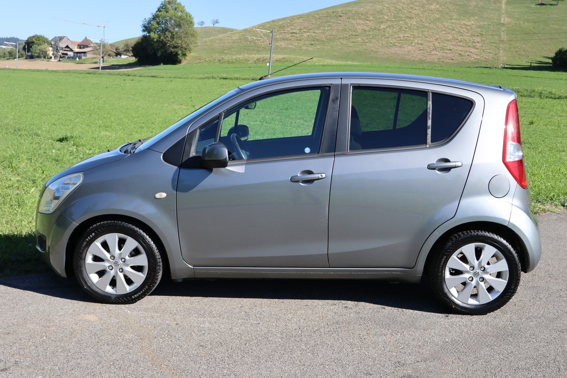 SUZUKI Splash 1.2i GL-image-1