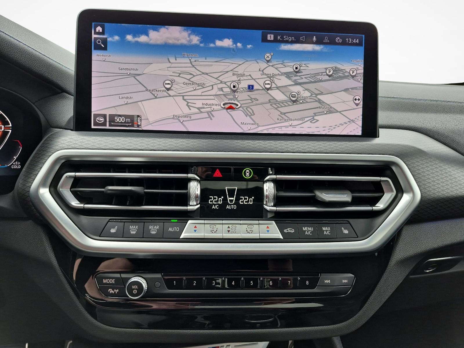 BMW X4 M40d-image-13