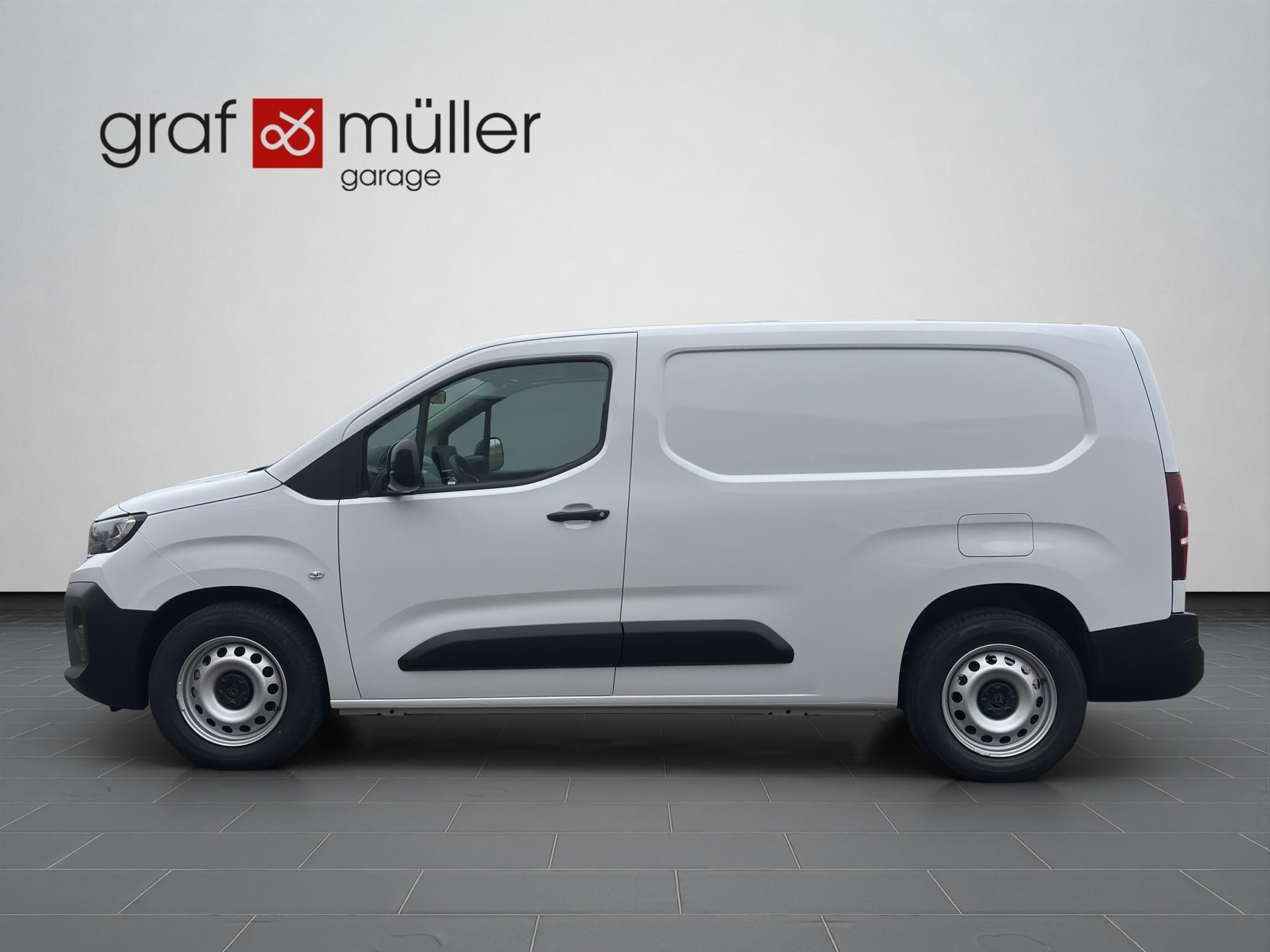 PEUGEOT e-Partner Kaw. 800 Long 50 kWh-image-1