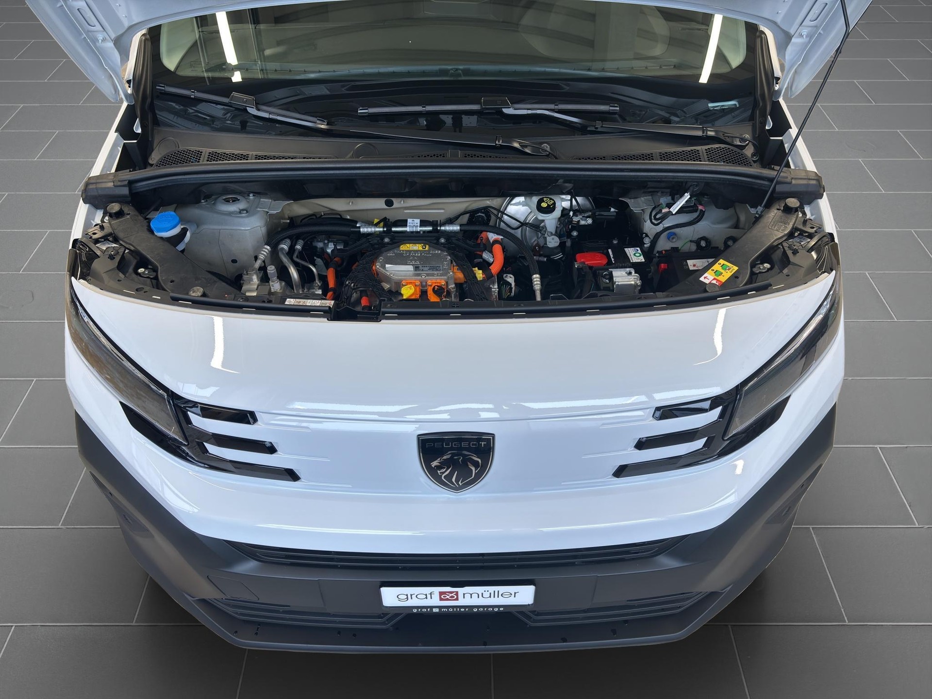 PEUGEOT e-Partner Kaw. 800 Long 50 kWh-image-20