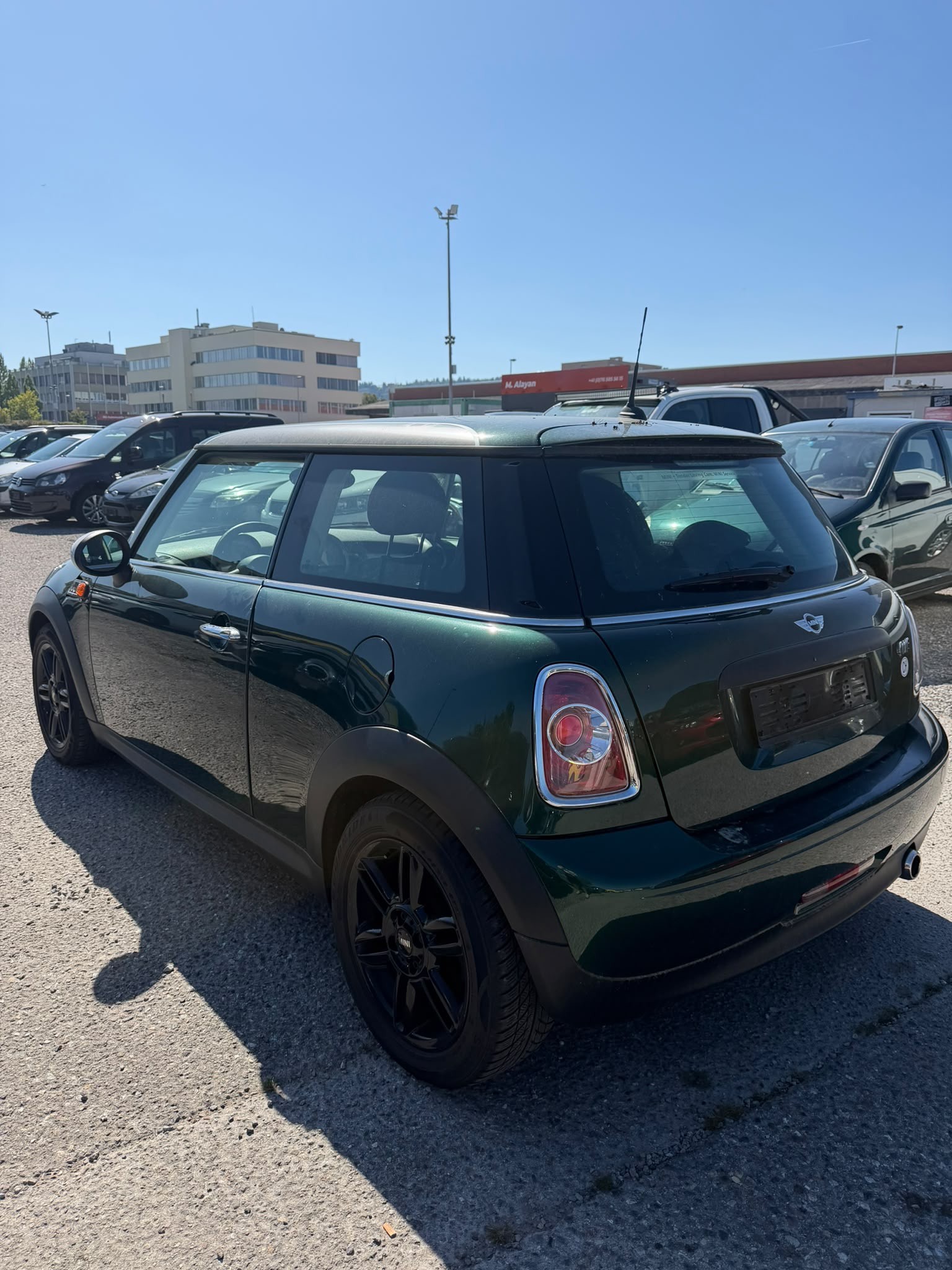 MINI One-image-4