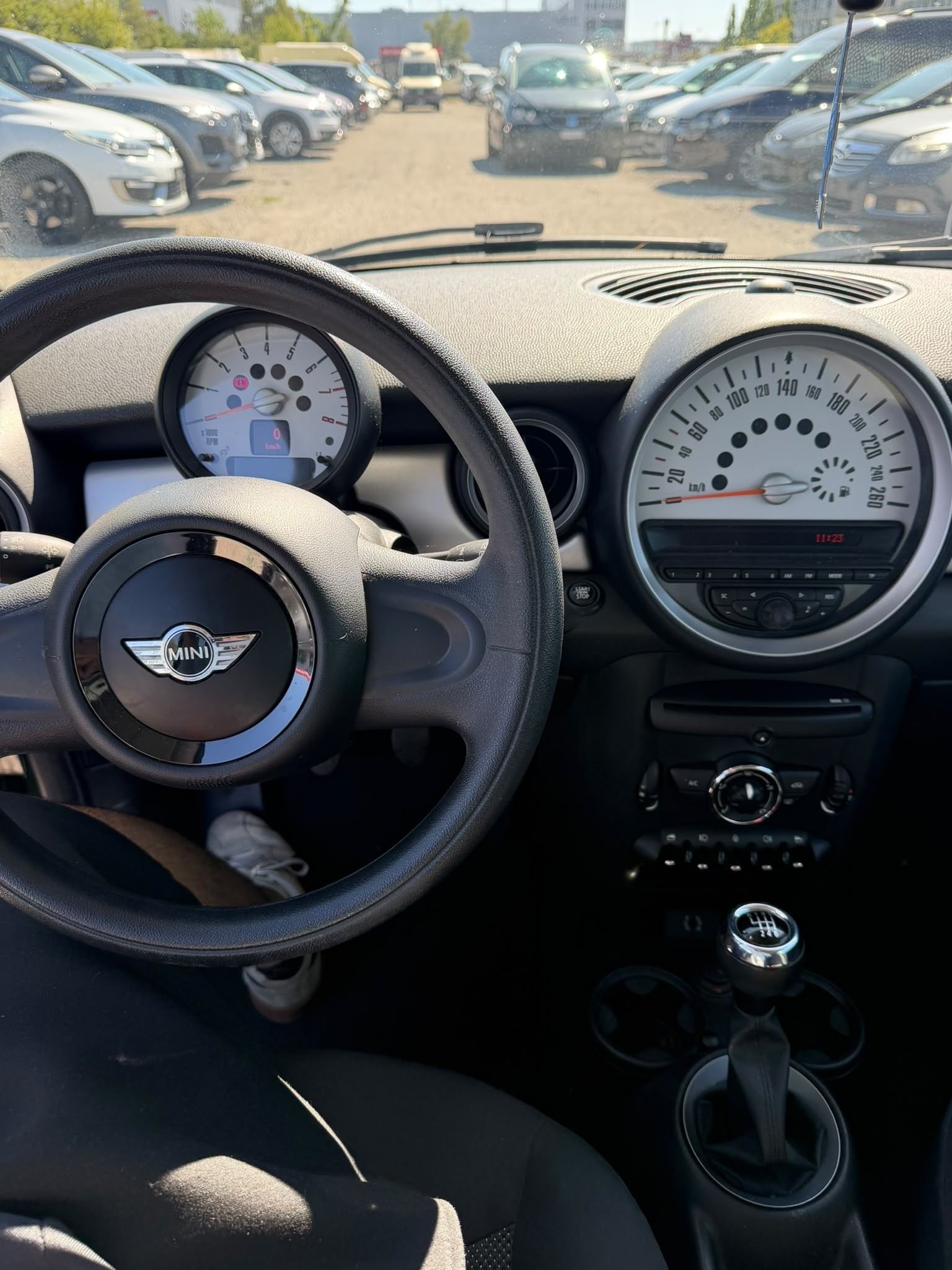 MINI One-image-6