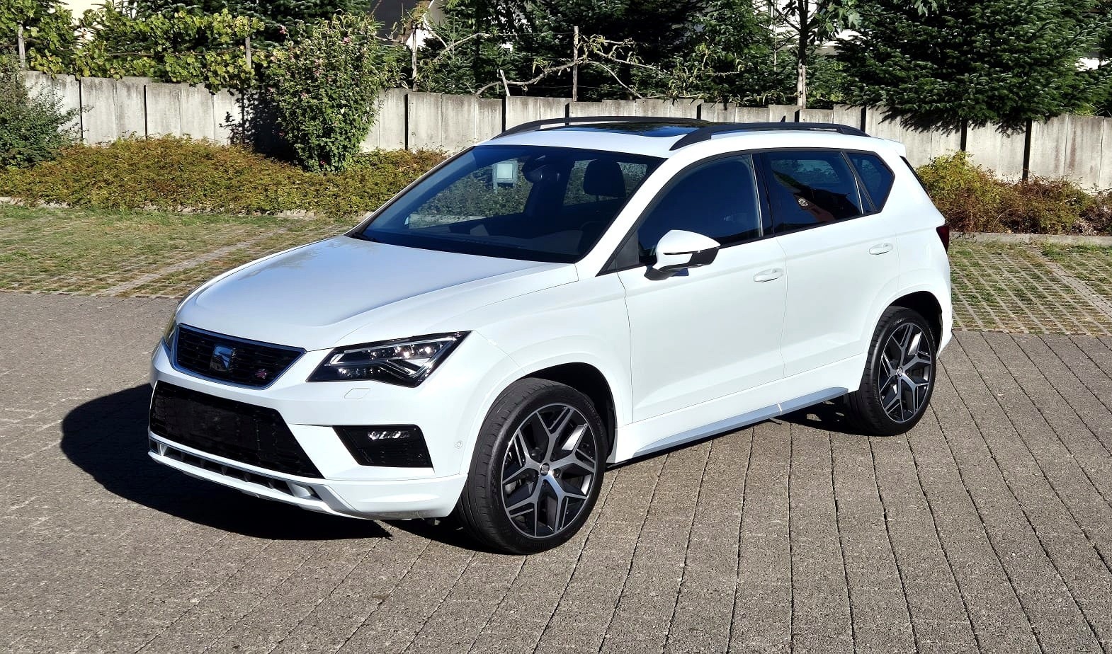 SEAT 2.0 TSI FR 4Drive DSG-image-0