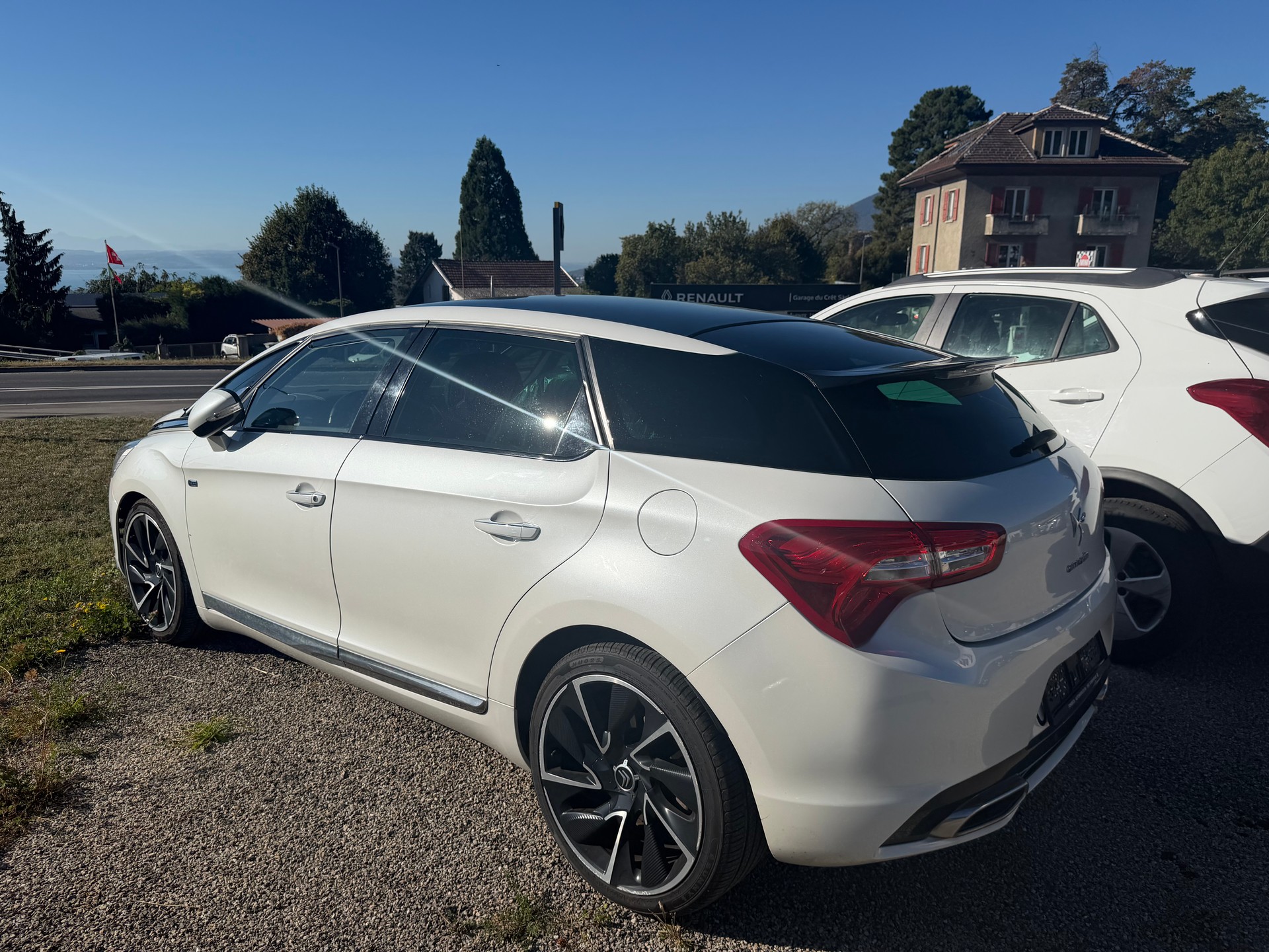 DS AUTOMOBILES DS5 HYbrid4 200 Sport Chic EGS6-image-5