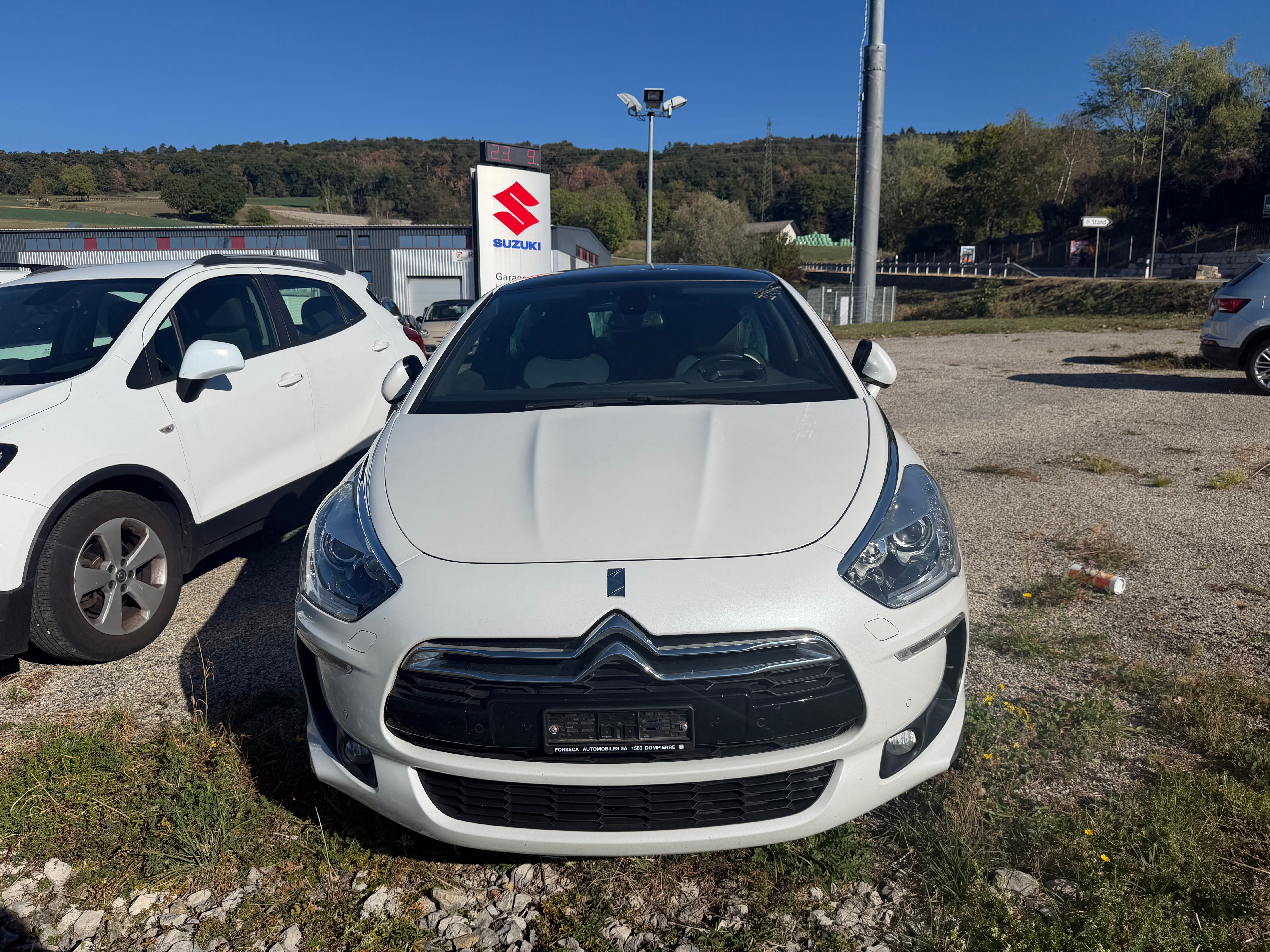 Car photo