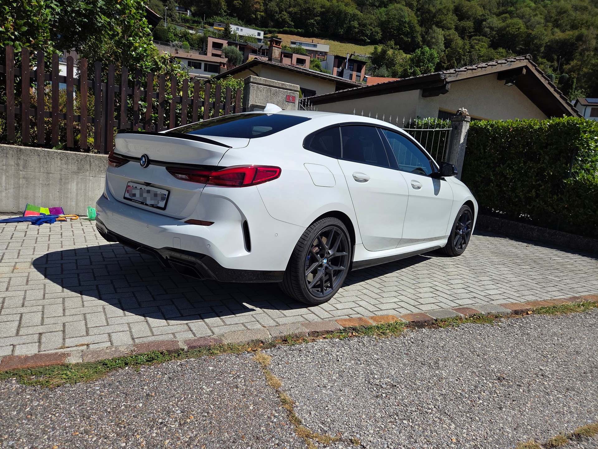 BMW M235i xDrive-image-1