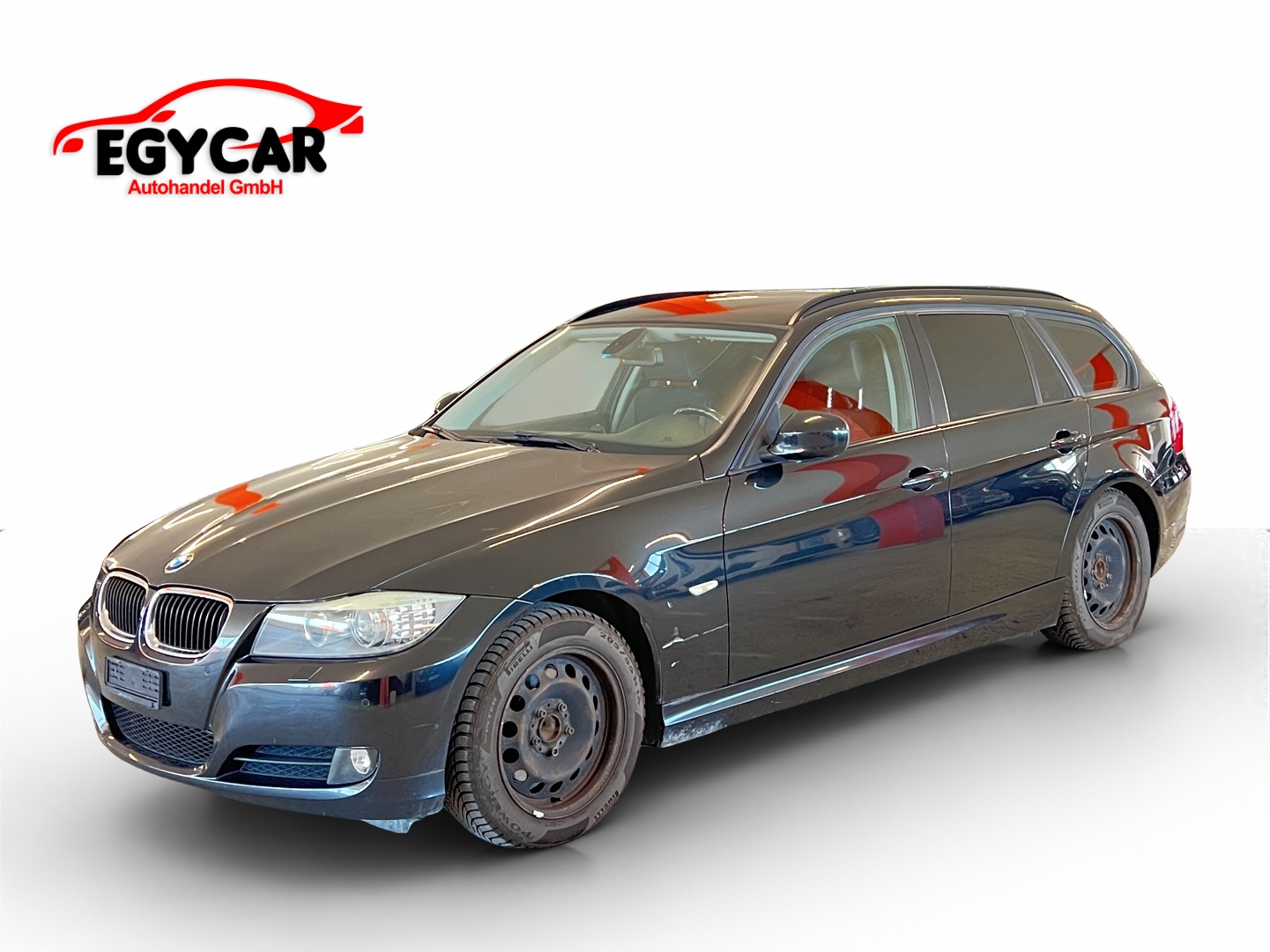 BMW 320i Touring-image-2