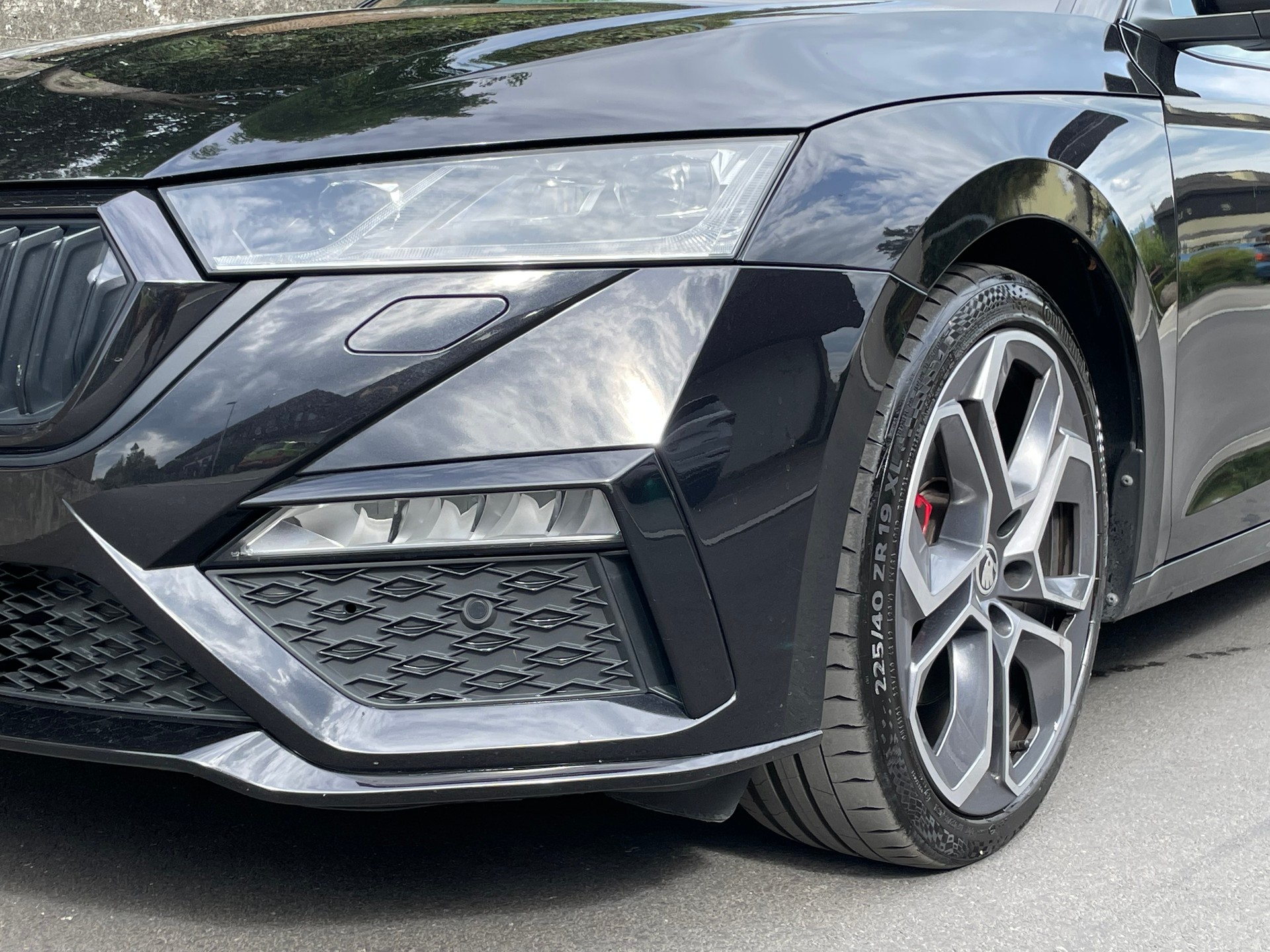 SKODA Octavia Combi 2.0 TDI DSG RS 4x4-image-8