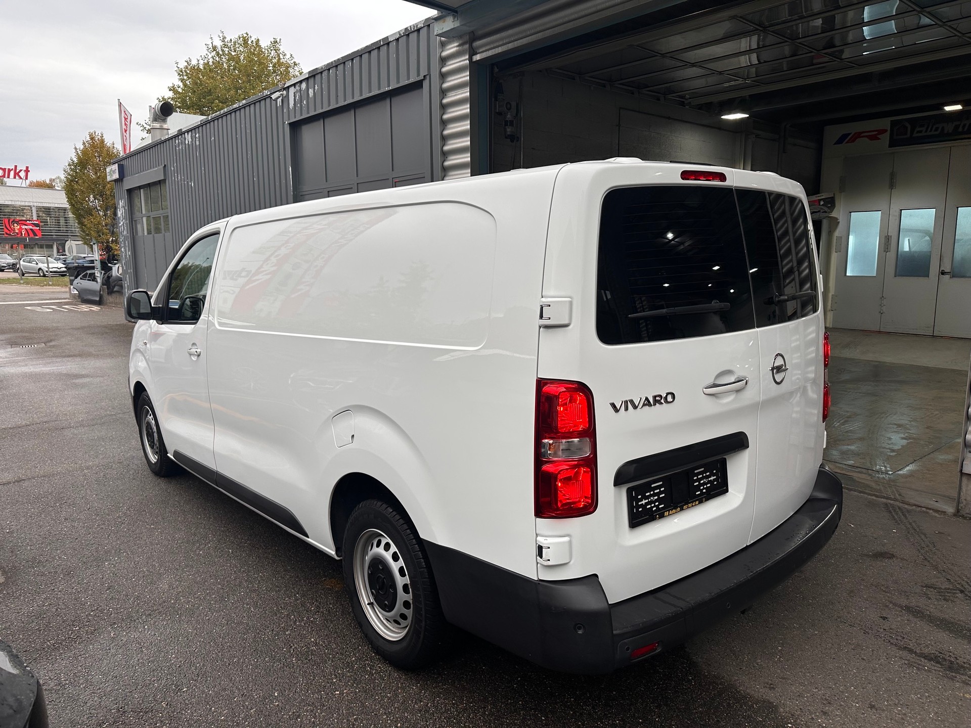 OPEL Vivaro Cargo 2.0 D Enjoy s/s L EN-image-2