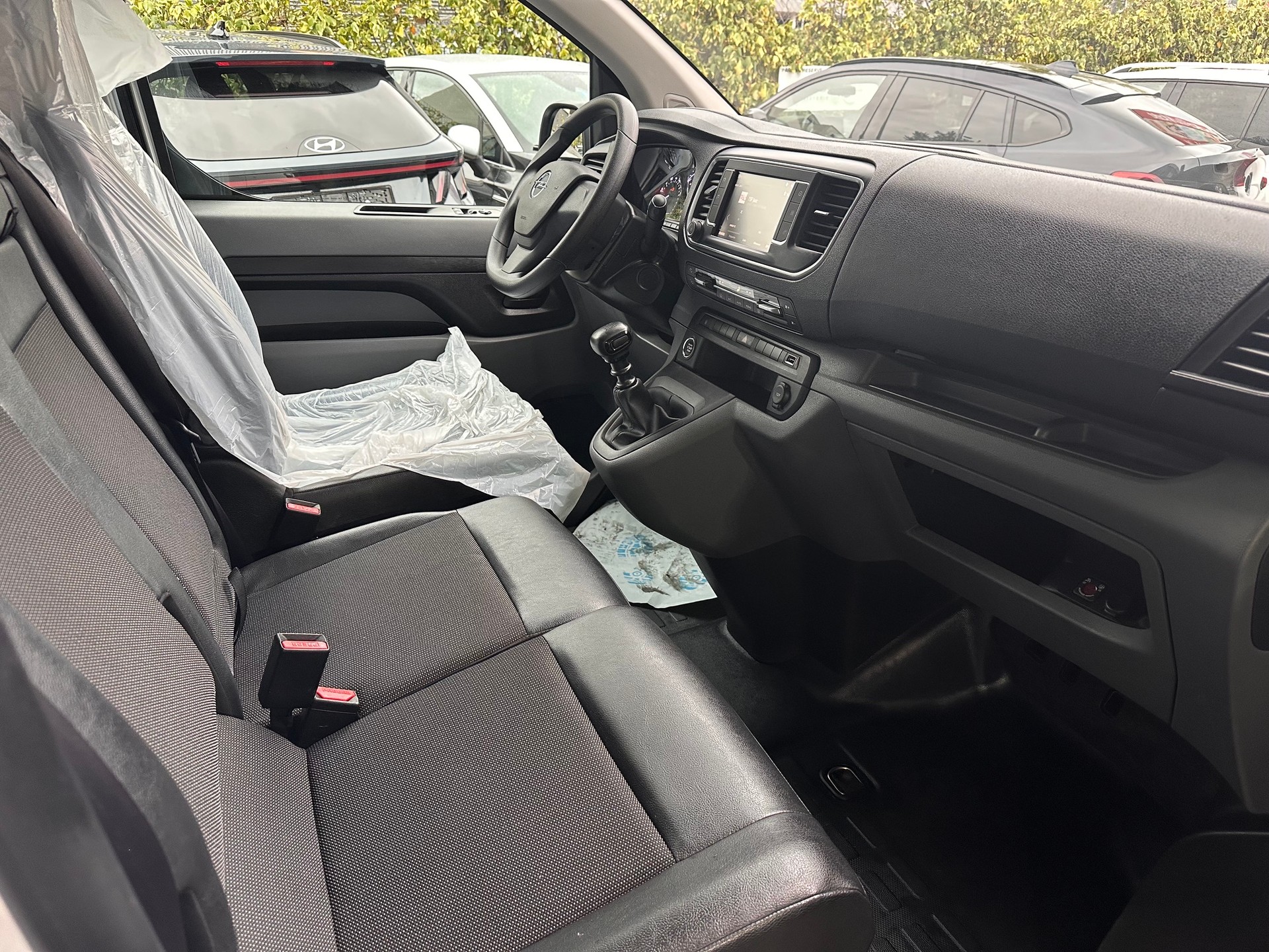 OPEL Vivaro Cargo 2.0 D Enjoy s/s L EN-image-7