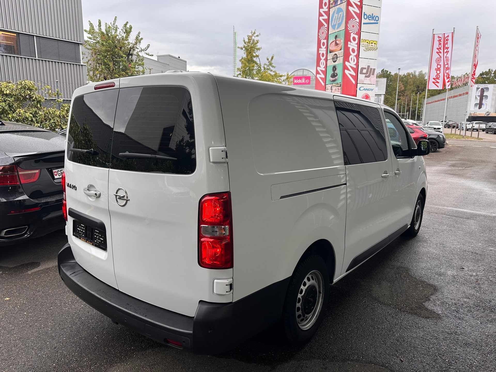 OPEL Vivaro Cargo 2.0 D Enjoy s/s L EN-image-4