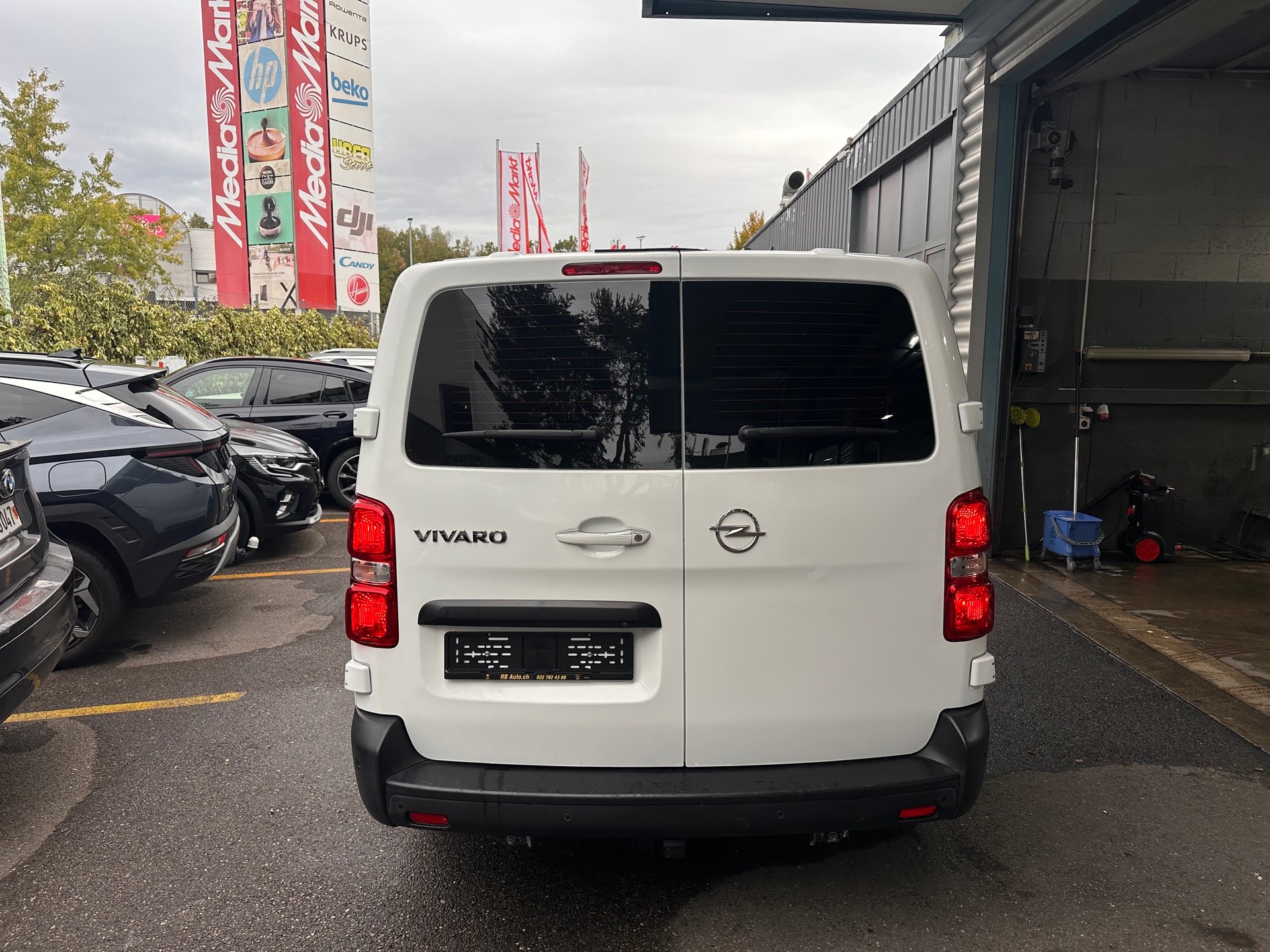 OPEL Vivaro Cargo 2.0 D Enjoy s/s L EN-image-3