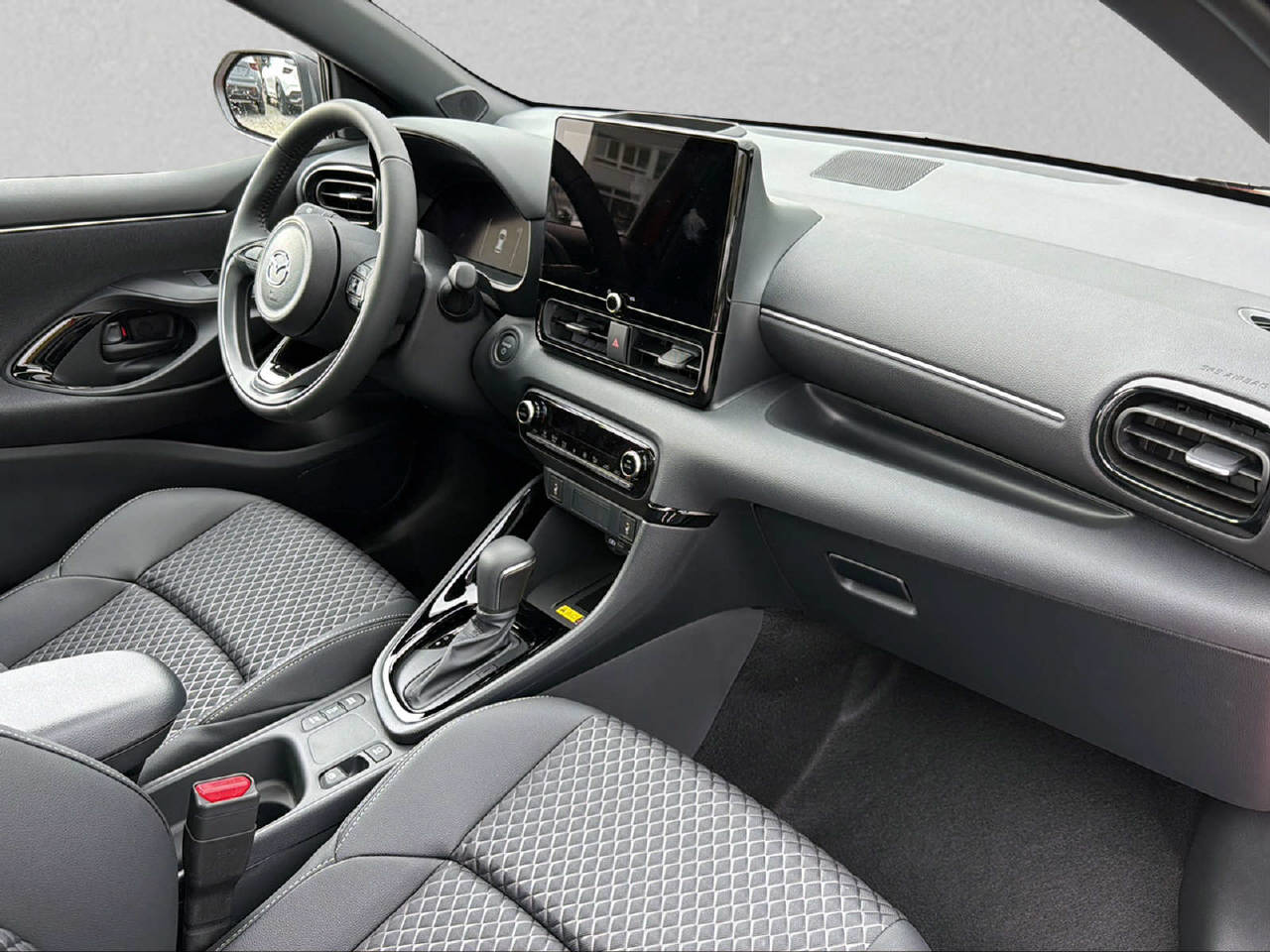 MAZDA 2 1.5 Hybrid Homura Plus-image-5