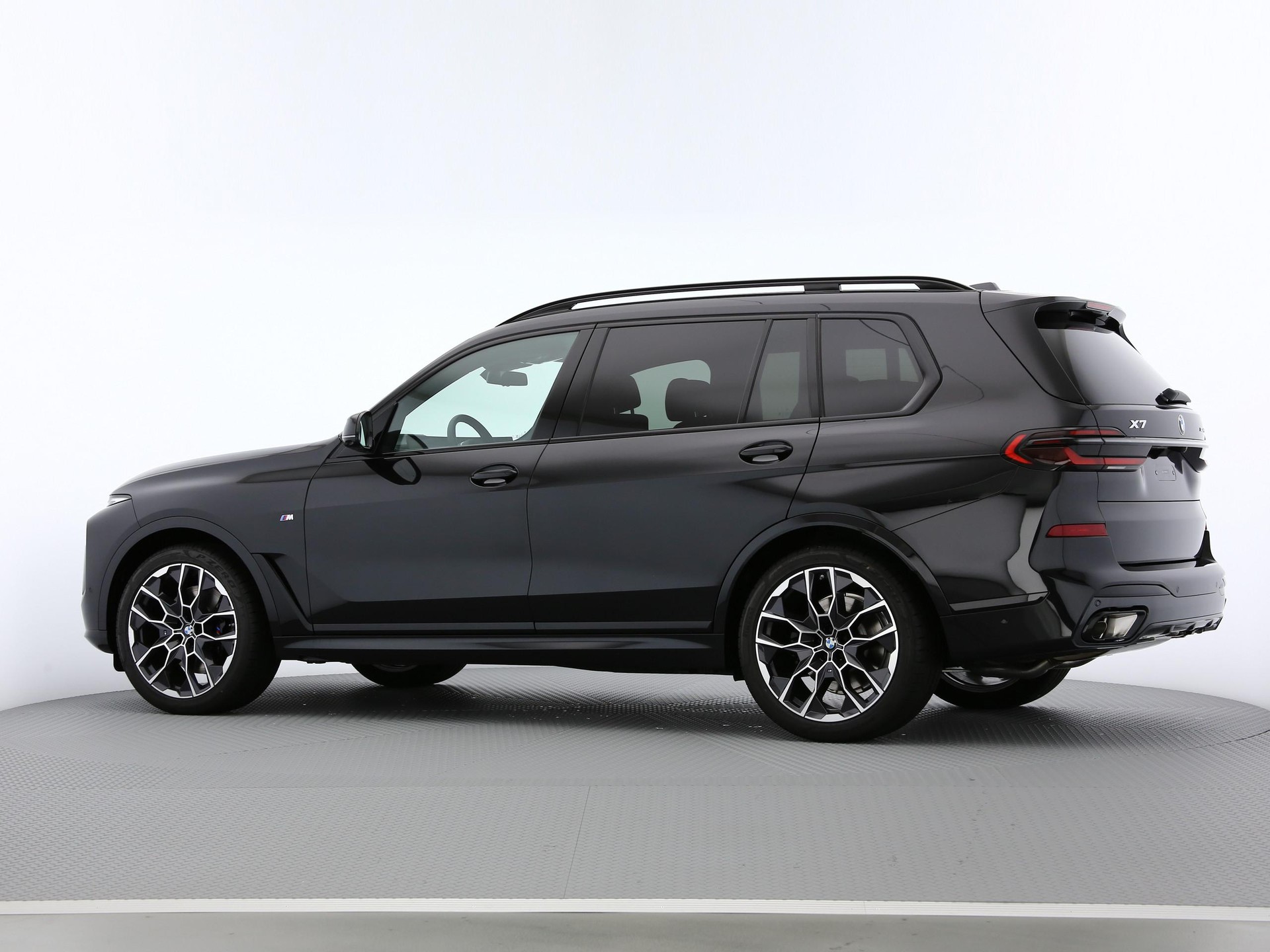 BMW X7 G07 40d xDrive SAG-image-11