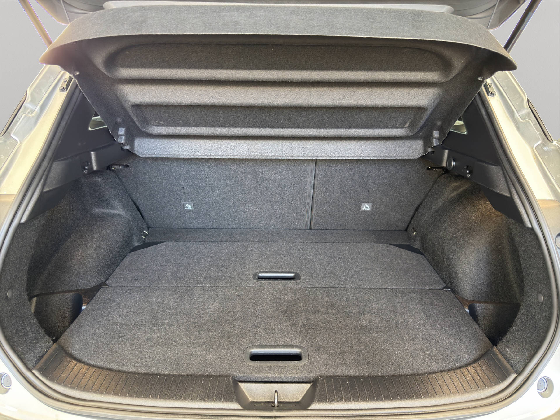 NISSAN Qashqai 1.3 DIG-T 158 N-Connecta-image-13