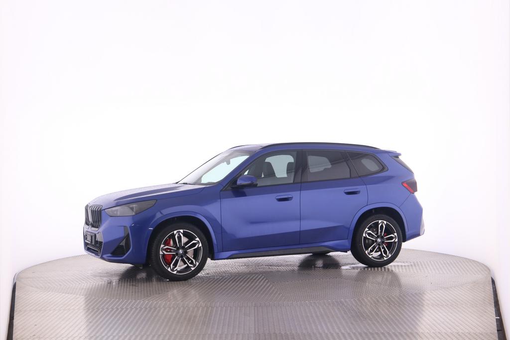 BMW X1 23i xDrive-image-15