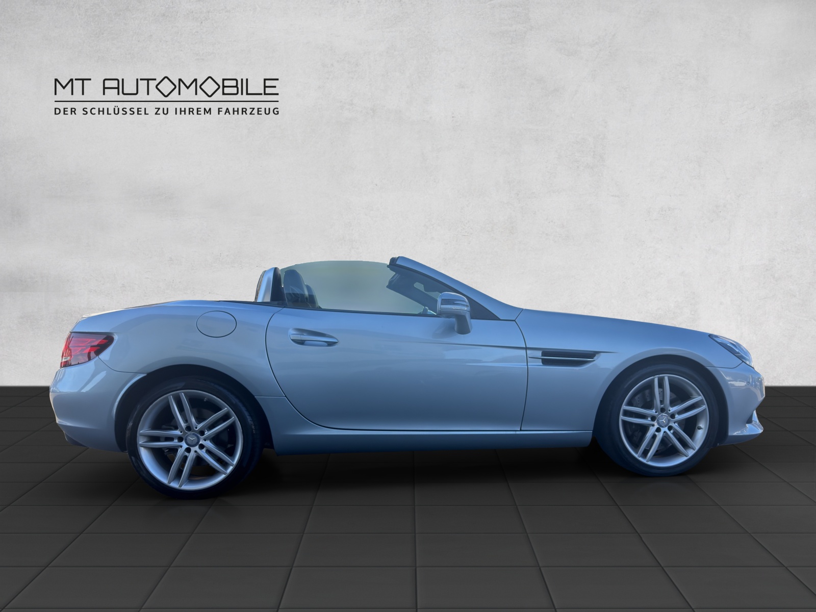 MERCEDES-BENZ SLC 200 9G-Tronic-image-5