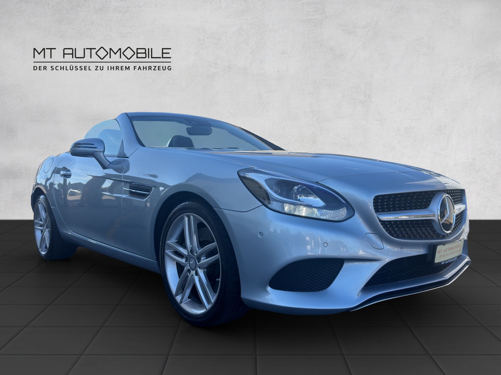 MERCEDES-BENZ SLC 200 9G-Tronic-image-7