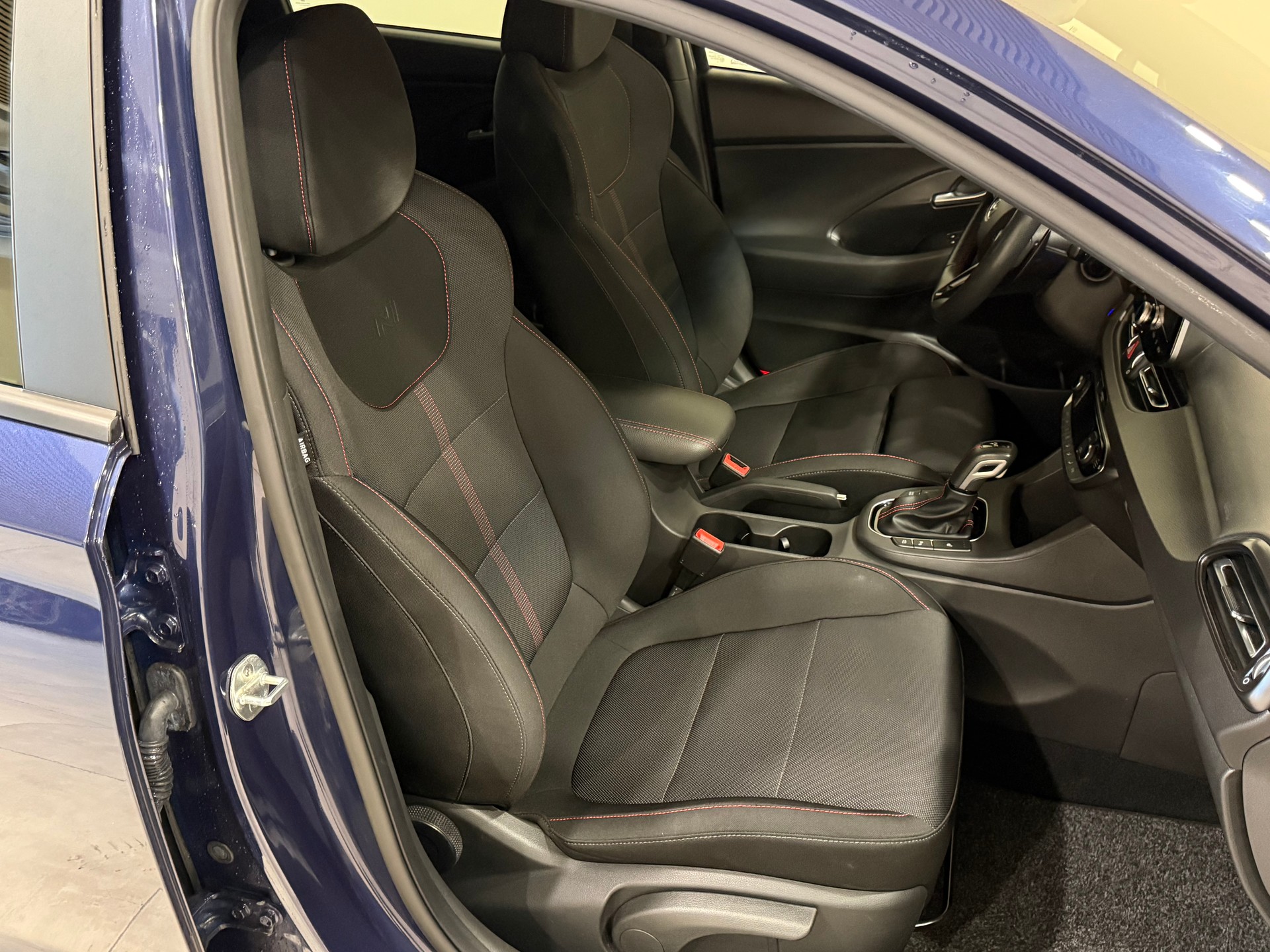 HYUNDAI i30 Wagon 1.5 T-GDi N Line 48V MH DCT-image-9
