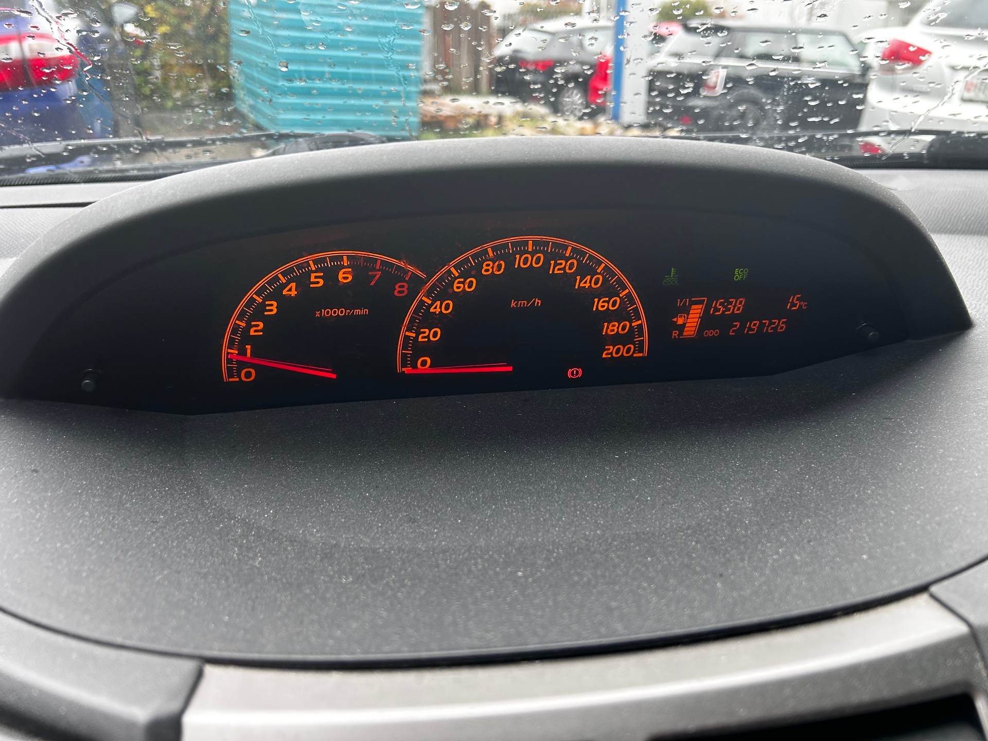 TOYOTA Yaris 1.33 Linea Sol-image-10
