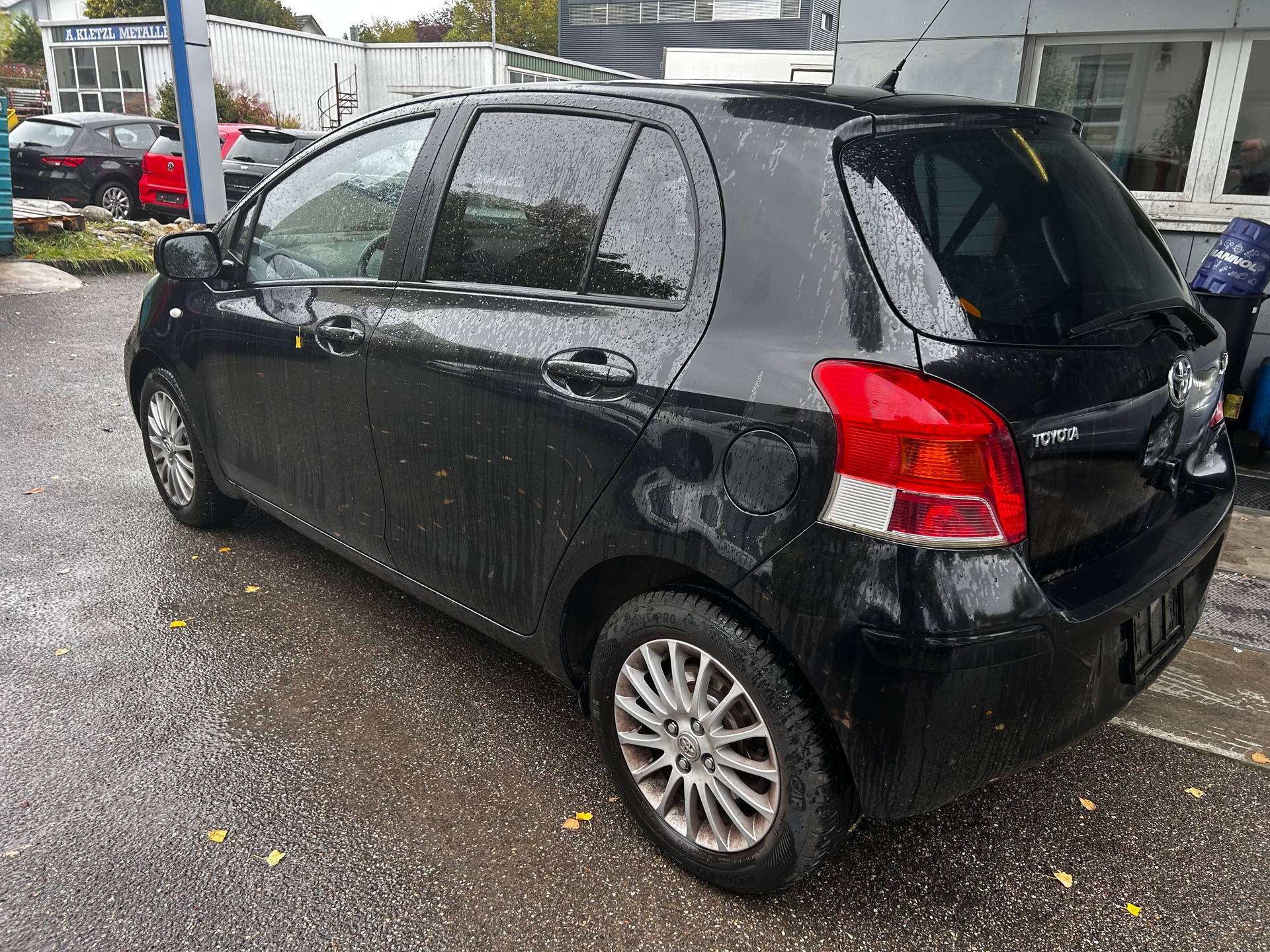 TOYOTA Yaris 1.33 Linea Sol-image-6