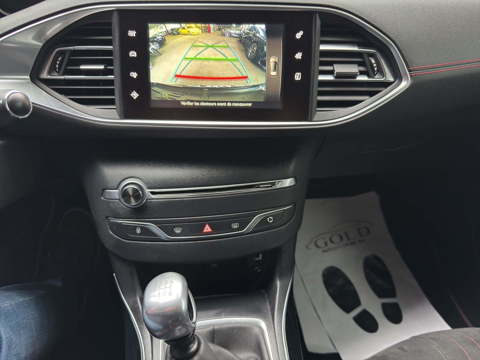 PEUGEOT 308 1.6 e-THP GT-image-8