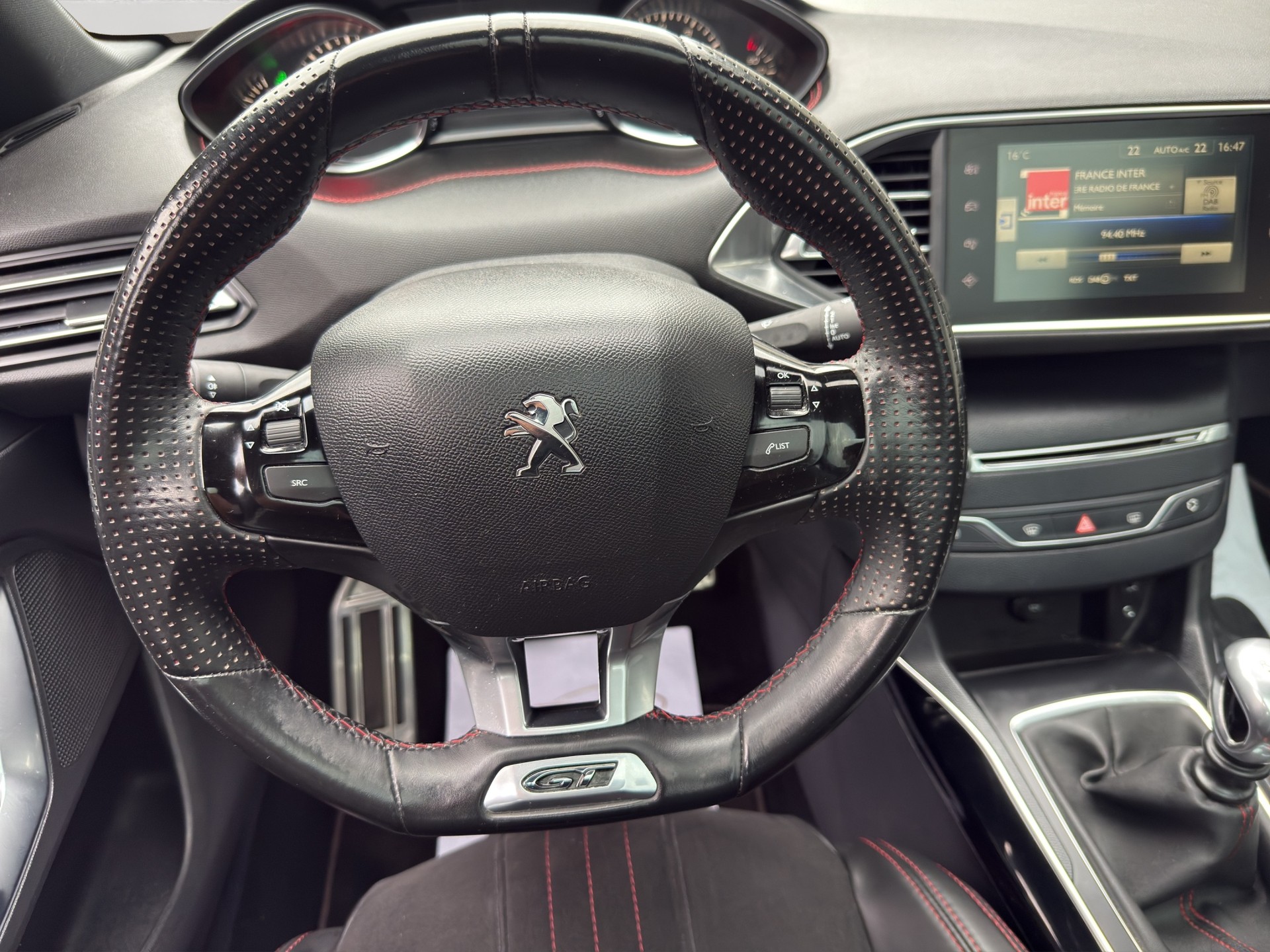 PEUGEOT 308 1.6 e-THP GT-image-7