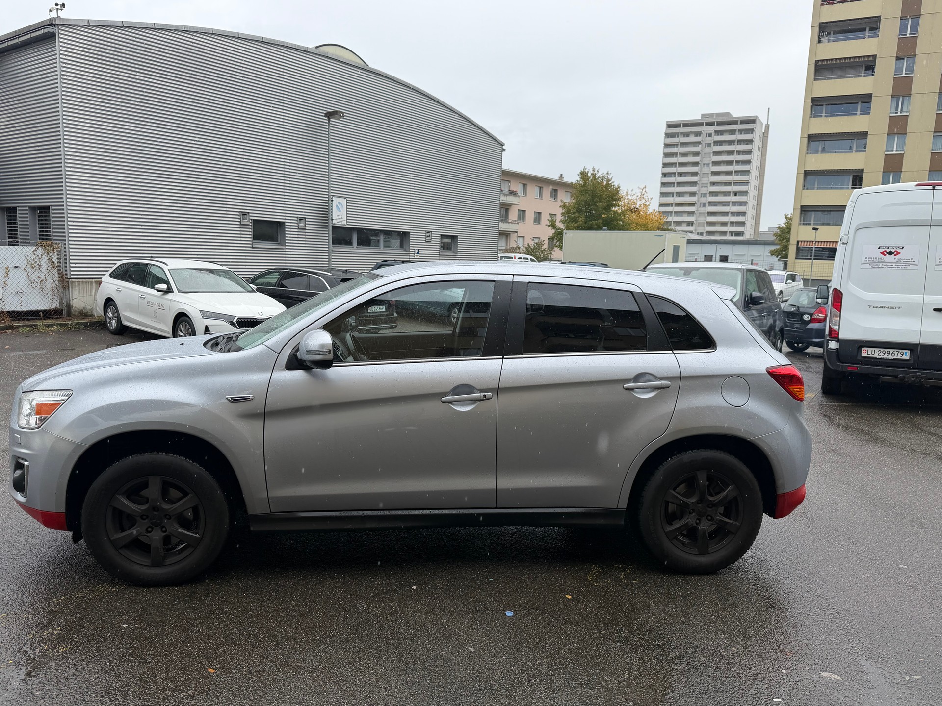 MITSUBISHI ASX 2.2 DID Invite 4WD Automatic-image-1